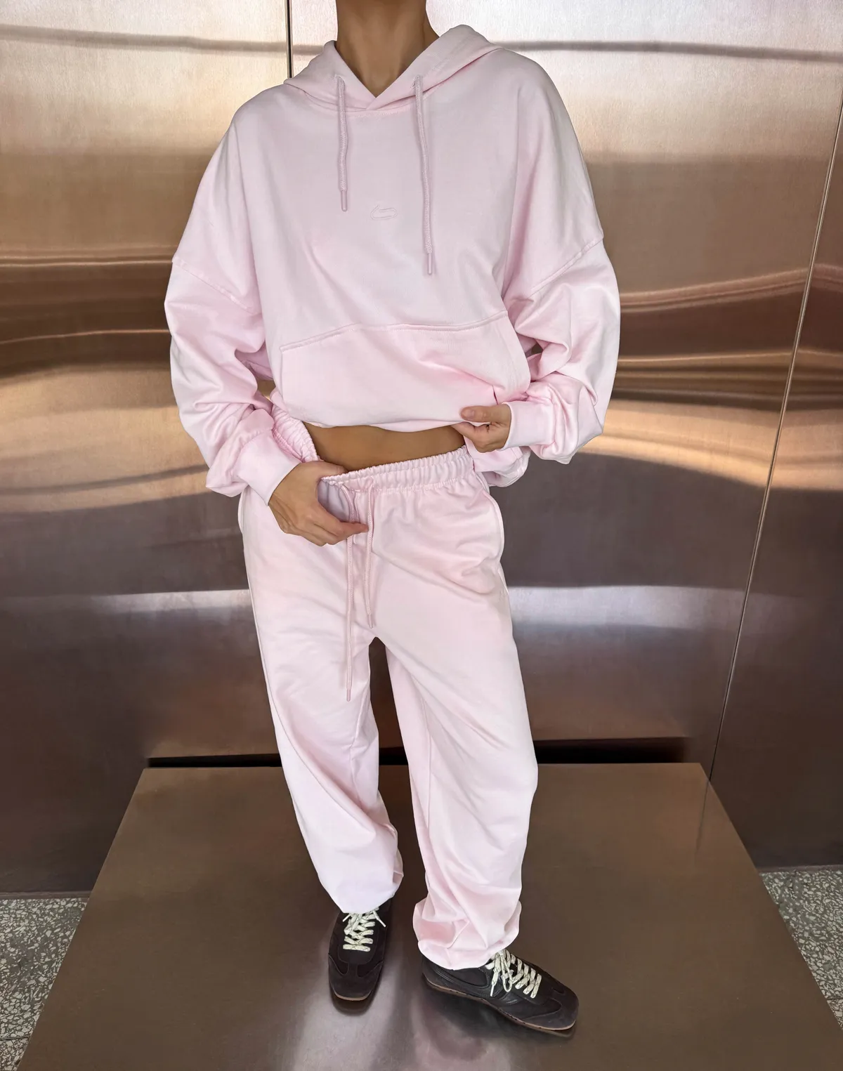 Комплект осінній худі оверсайз та джогери базові, ніжно рожеві - Фото 1