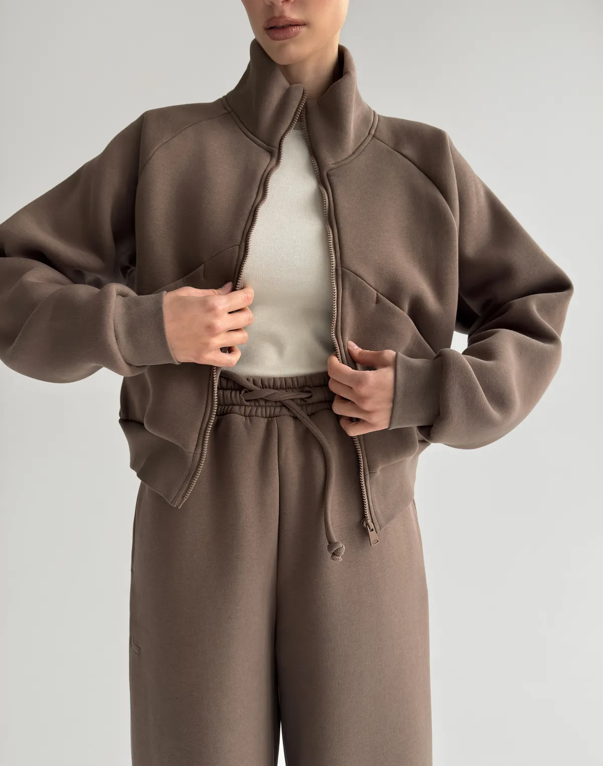 Зіпер з начосом з декоративними швами, шоколадний - Фото 7