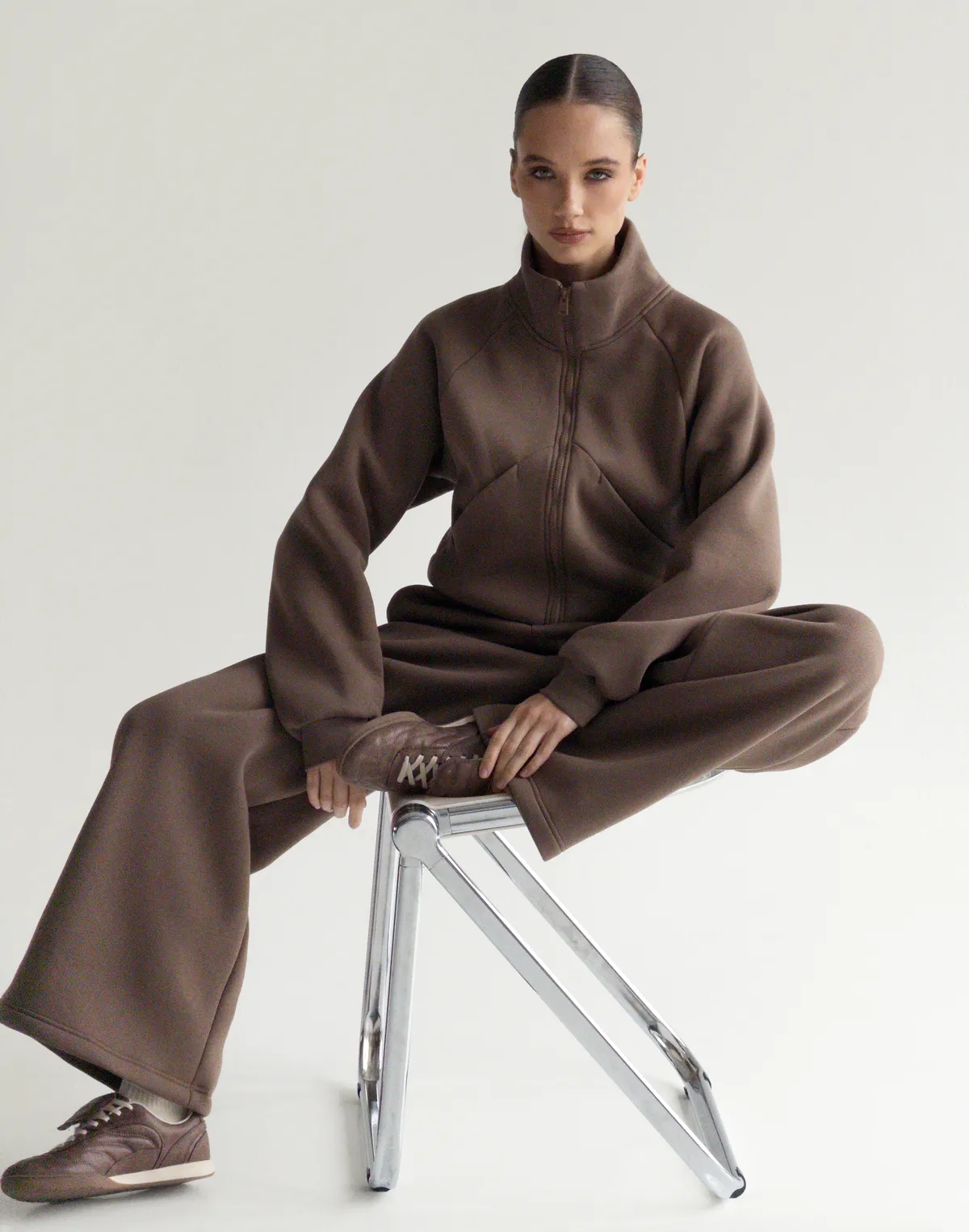 Зіпер з начосом з декоративними швами, шоколадний - Фото 8