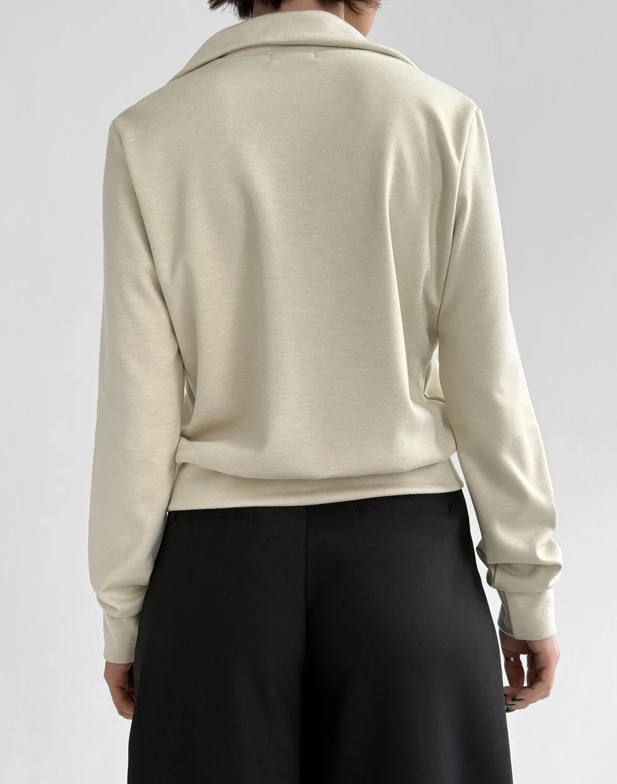 Светр ангорової вʼязки зимовий, кремово-коричневого кольору - Фото 2