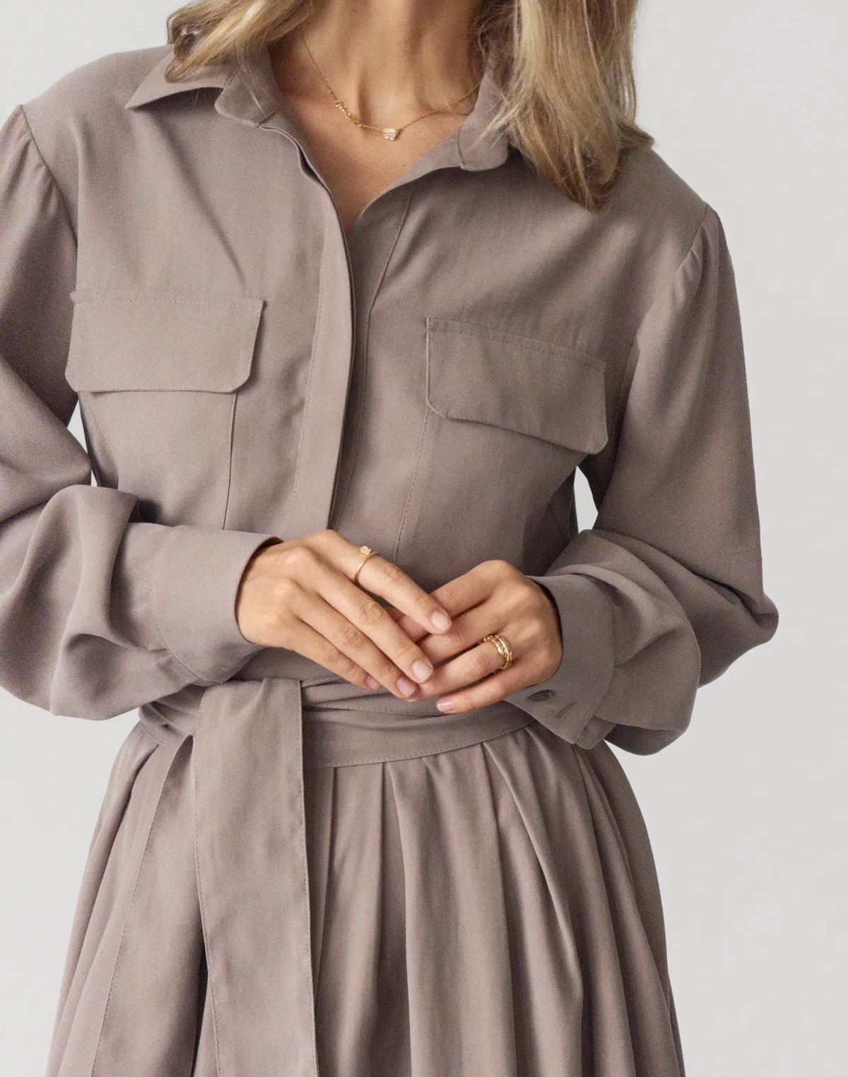 Сукня максі осіння з поясом, кавова - Фото 7