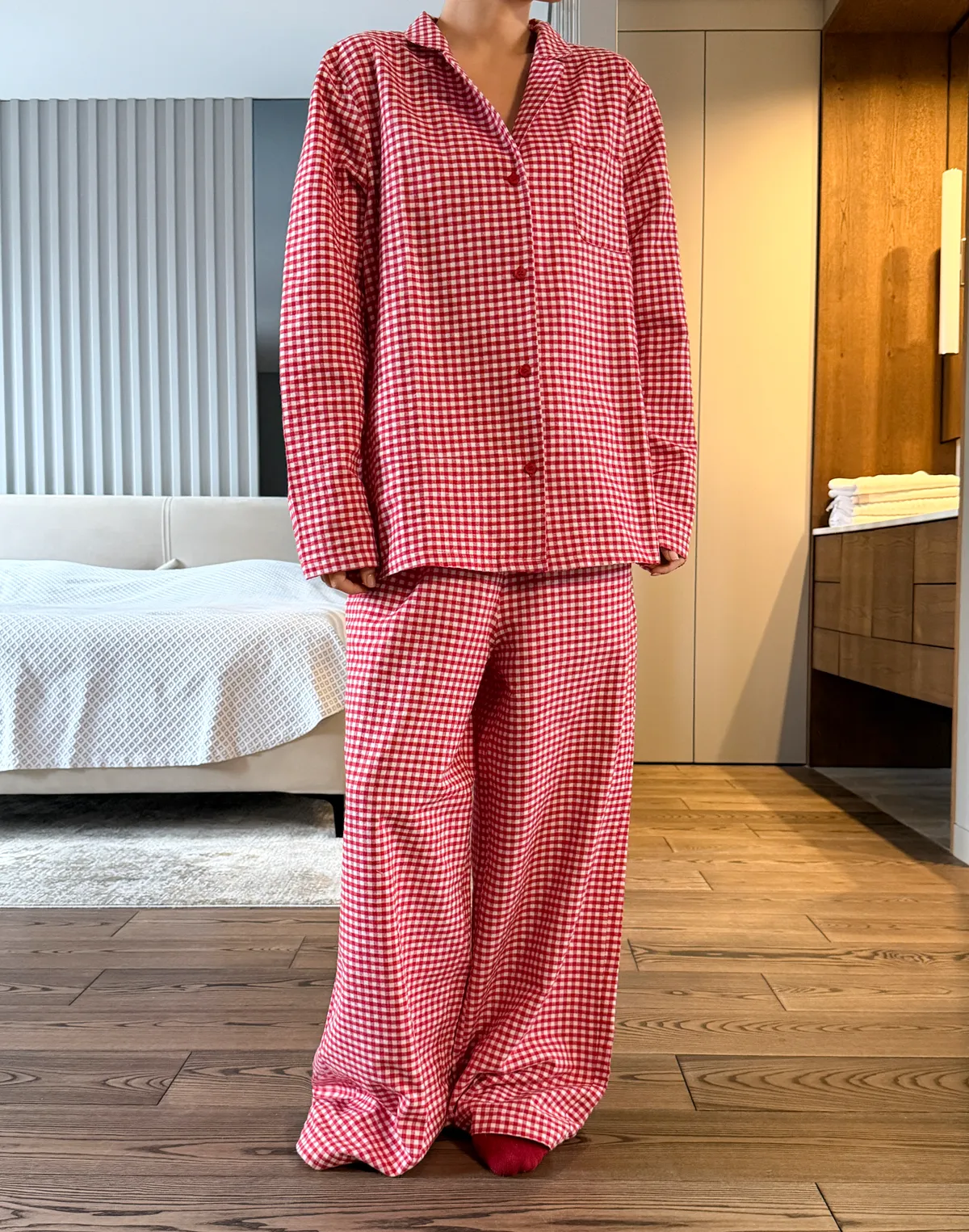 Піжамна сорочка осінньо-зимова, червоно-біла - Фото 7