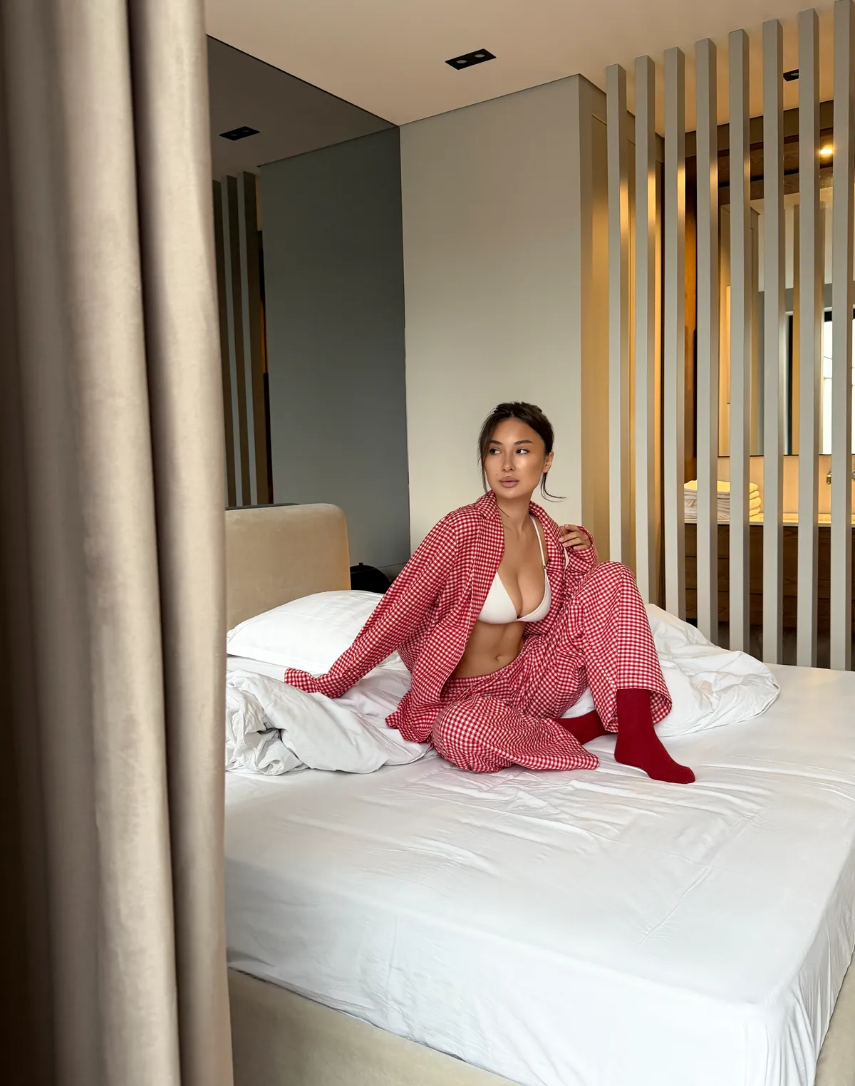 Комплект піжамний осінньо-зимовий сорочка та штани, червоно-білі - Фото 7