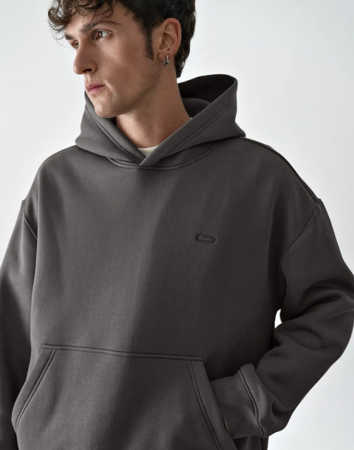 Чоловічий зимовий худі з начосом, темний сірий - Фото 7