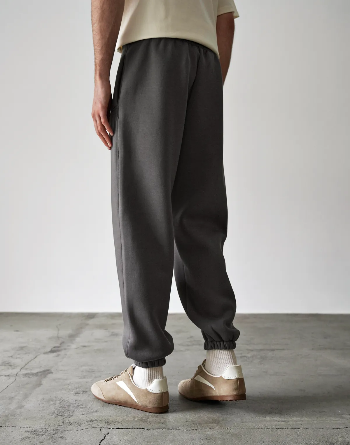 Зимові чоловічі джогери з начосом, темні сірі - Фото 2