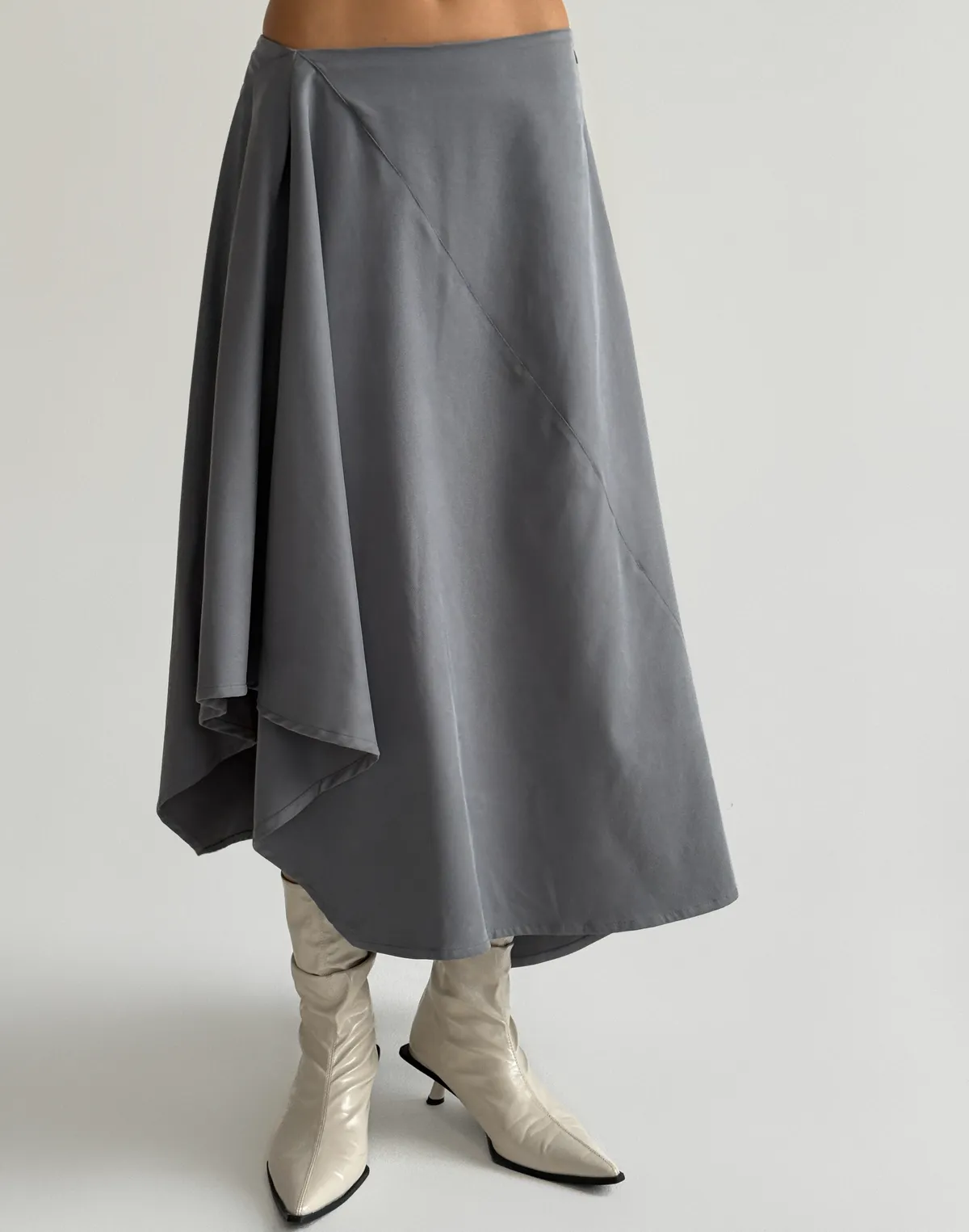 Спідниця міді з асиметричним низом, сіра - Фото 1