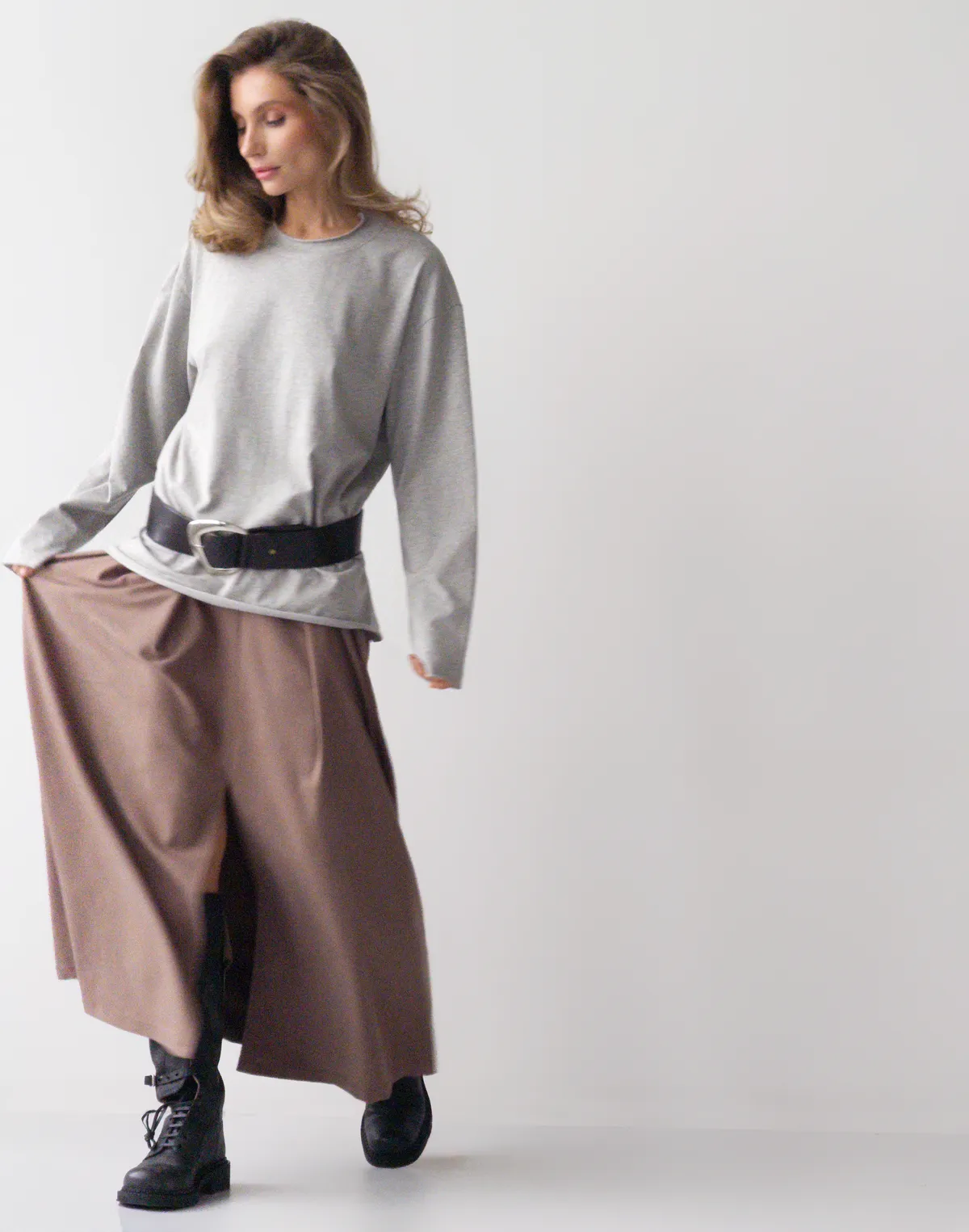 Спідниця максі у складку, коричнева - Фото 8