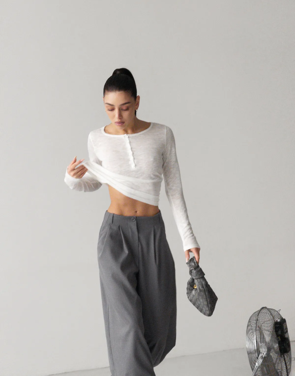 Напівпрозорий лонг на ґудзиках, молочний - Фото 3