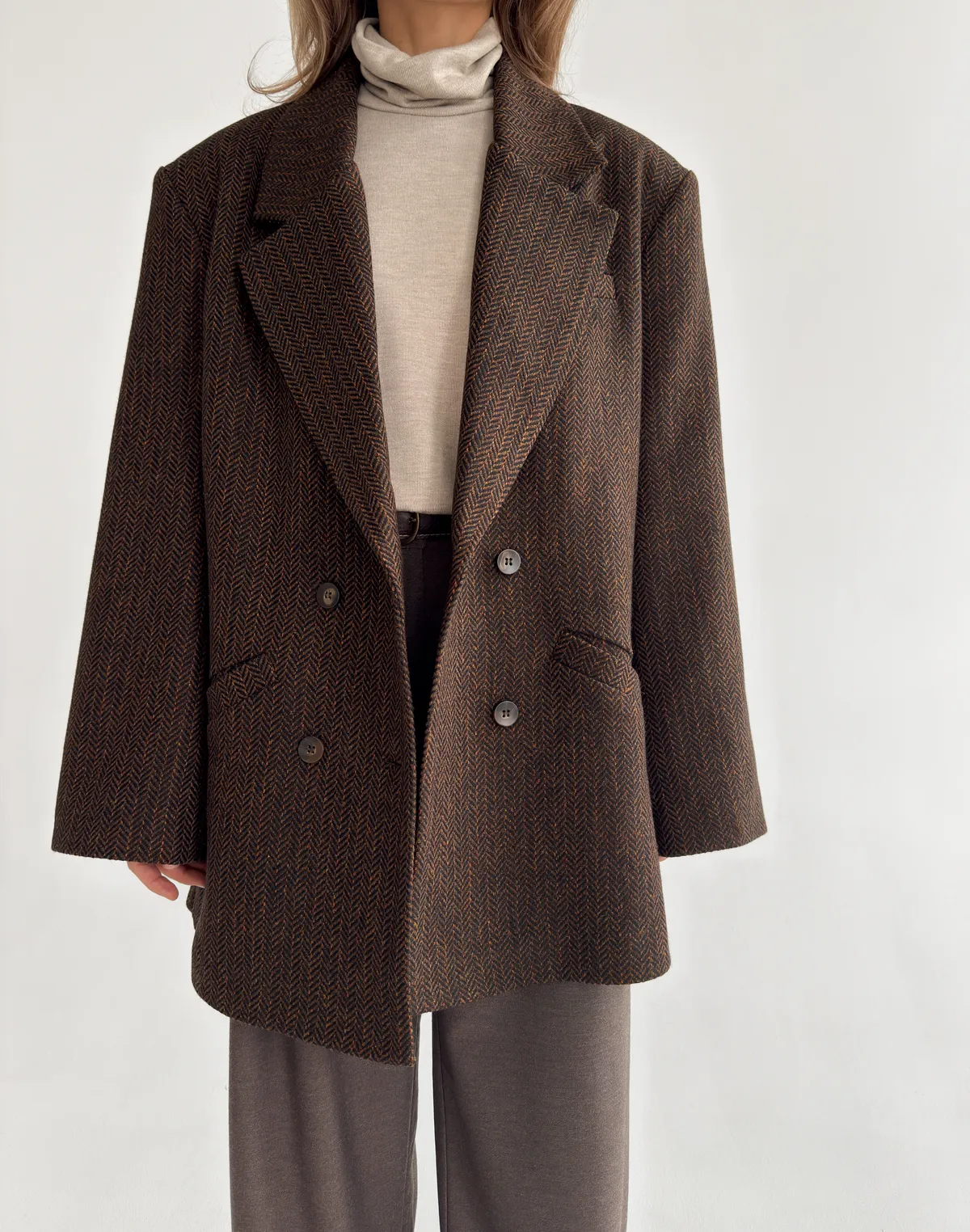 Жакет осінній оверсайз з двома рядами ґудзиків, бежевий - Фото 8