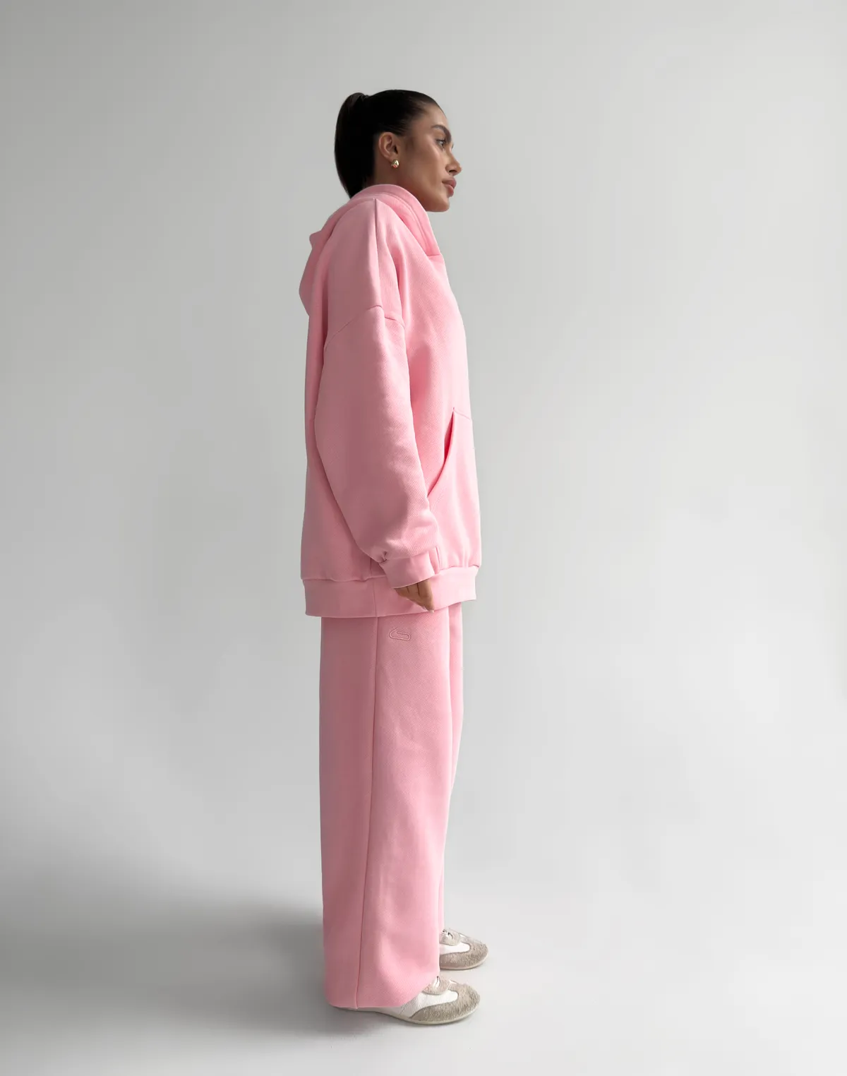 Комплект з начосом худі оверсайз та джогери базові, рожеві - Фото 5