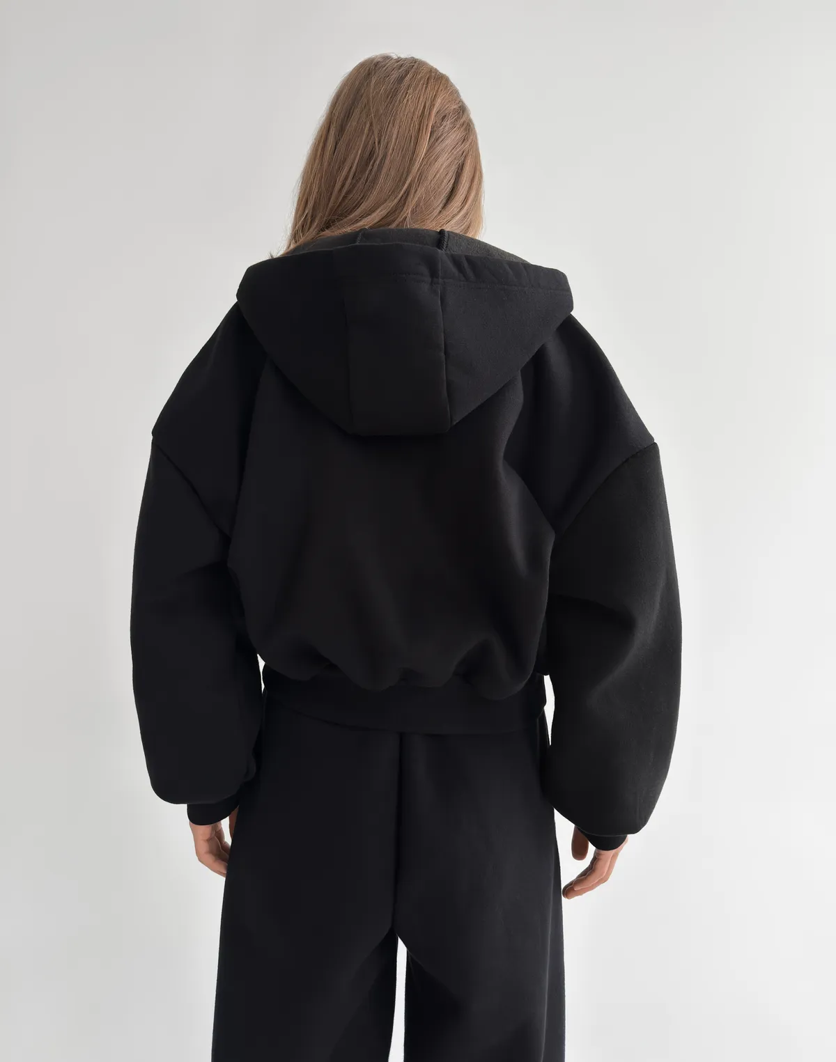 Кофта з капюшоном на блискавці з начосом зимова, чорна - Фото 2