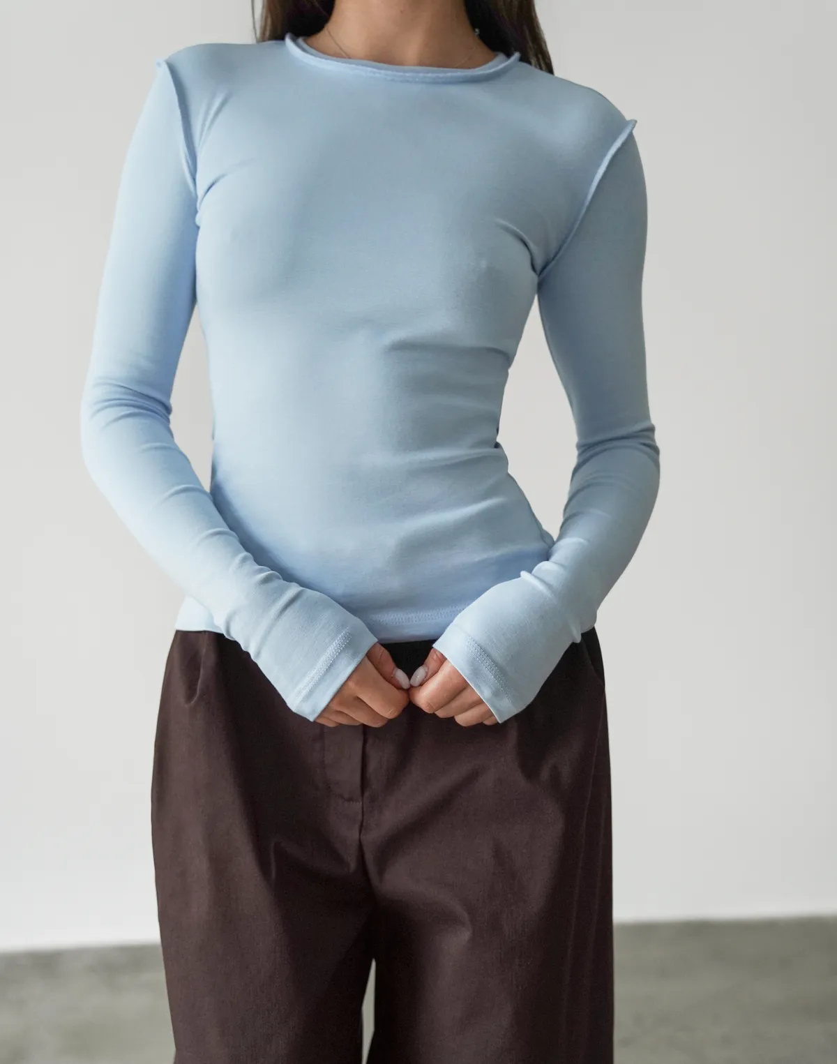 Лонгслів базовий осінній із виворітними швами, блакитний - Фото 1