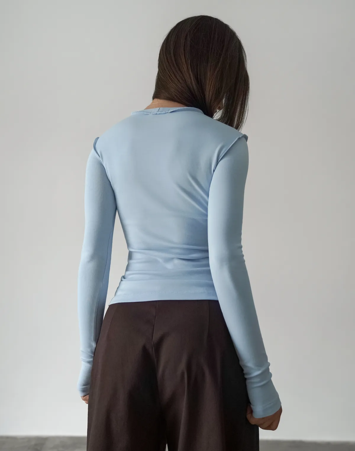 Лонгслів базовий осінній із виворітними швами, блакитний - Фото 2