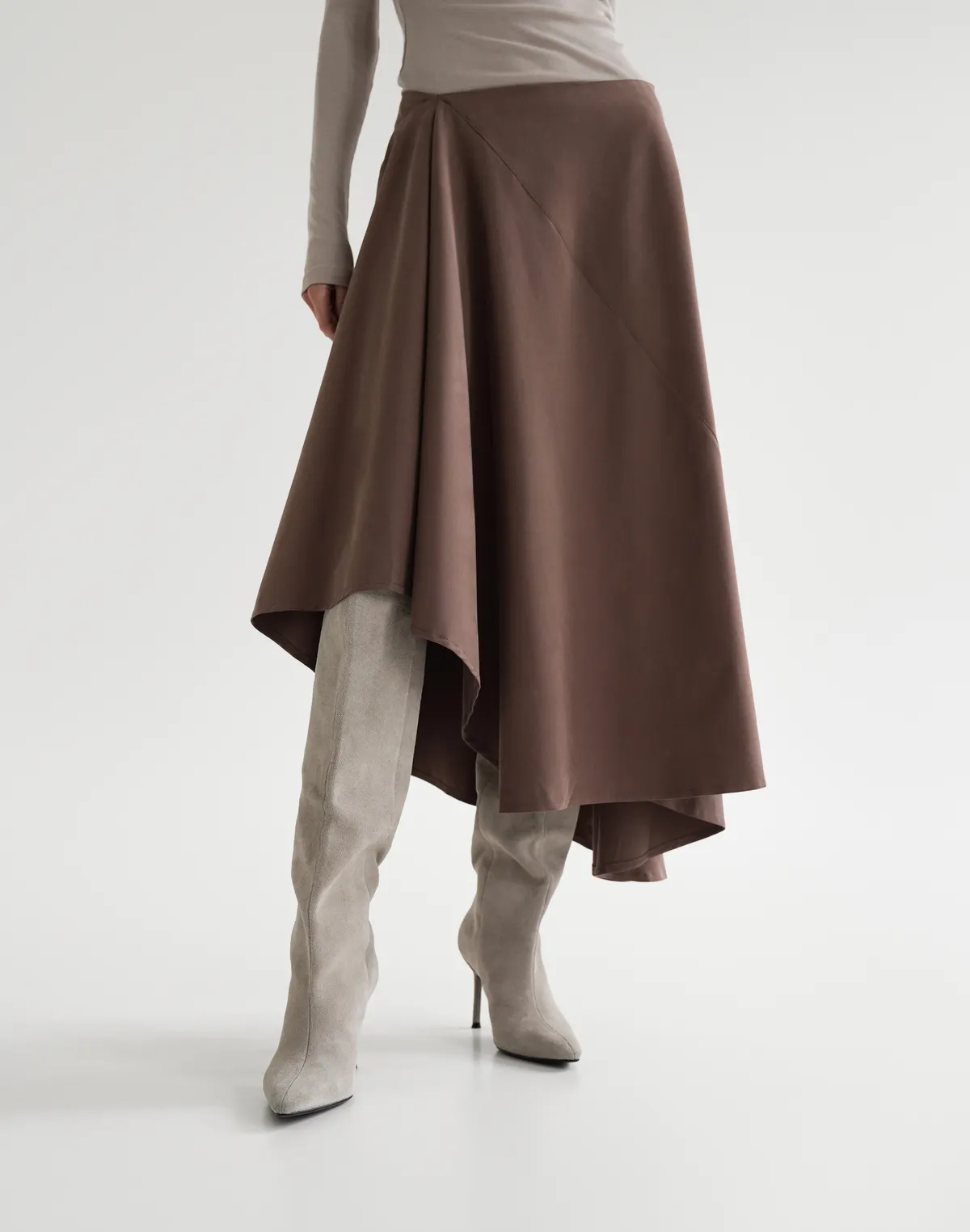 Спідниця міді з асиметричним низом, коричнева - Фото 1