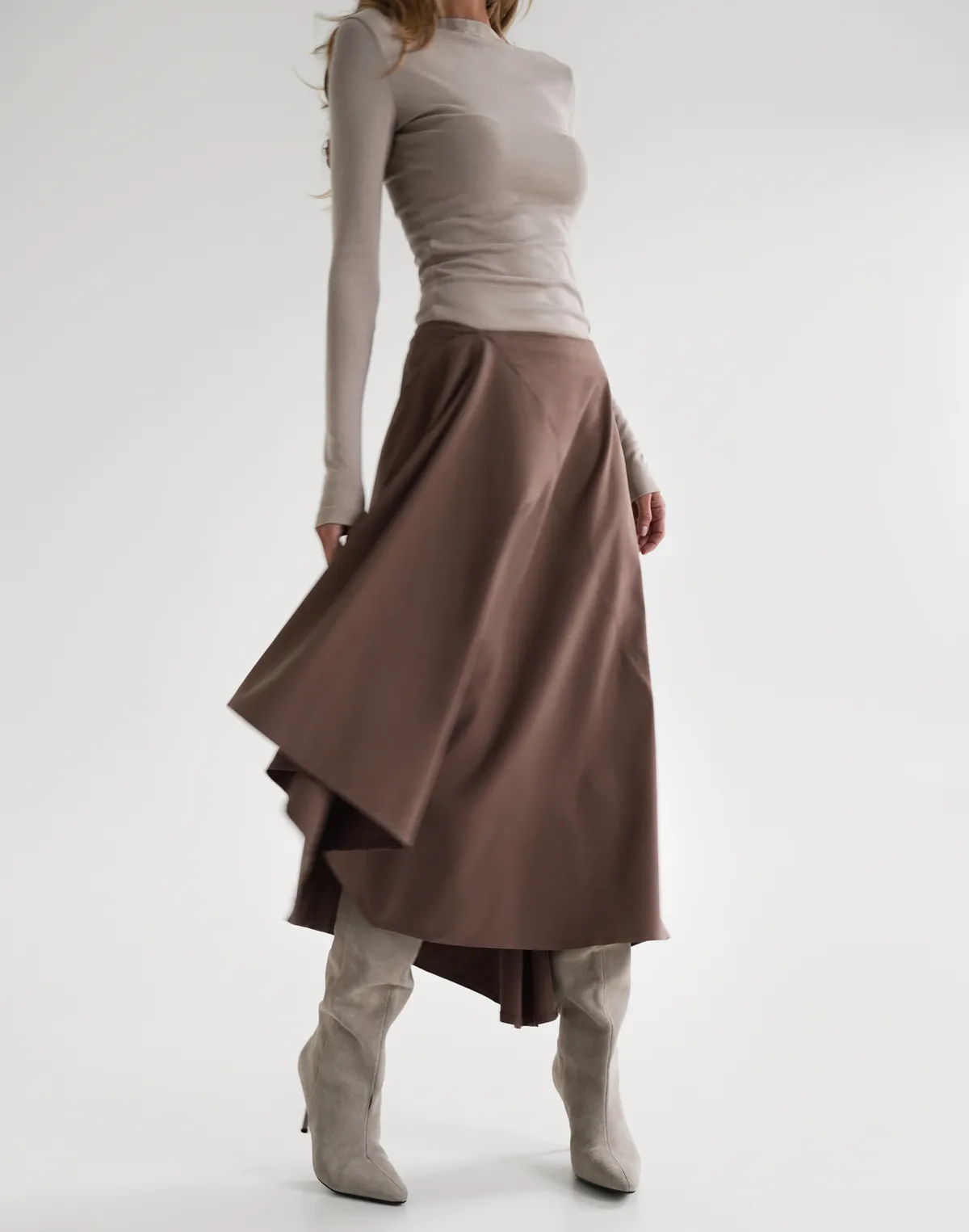 Спідниця міді з асиметричним низом, коричнева - Фото 7