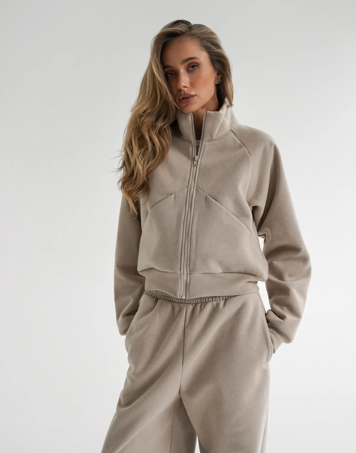 Зіпер з начосом з декоративними швами, кава з молоком - Фото 6