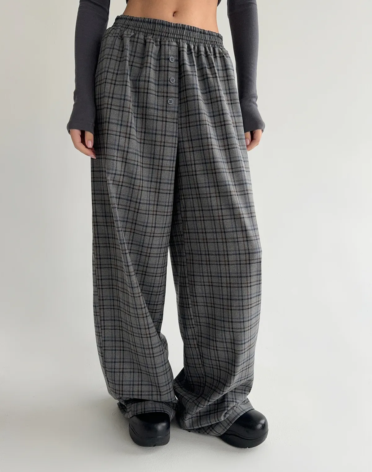 Штани у клітинку осінні у піжамному стилі, сіро-денімова клітинка - Фото 1