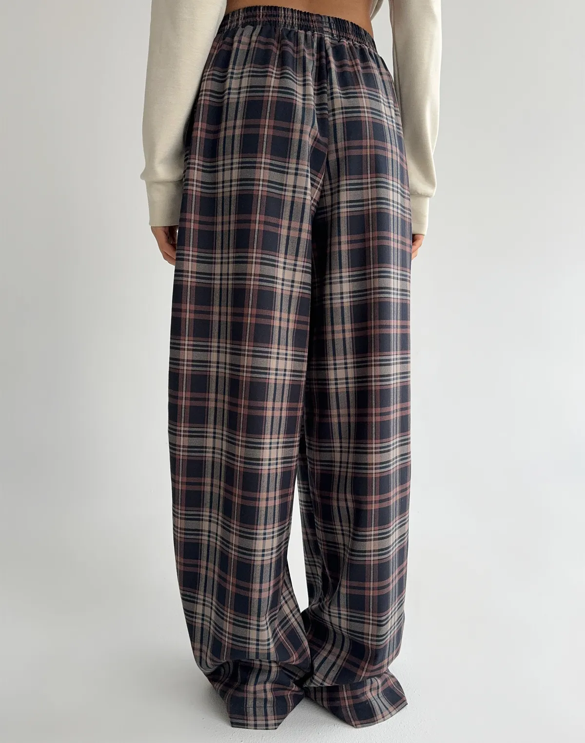 Штани у клітинку осінні у піжамному стилі, денімово-бежева клітинка - Фото 2