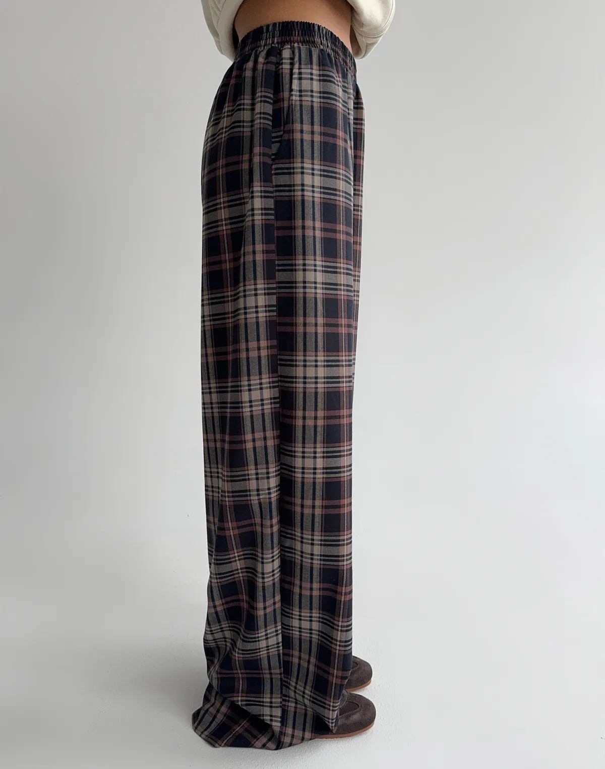 Штани у клітинку осінні у піжамному стилі, денімово-бежева клітинка - Фото 6