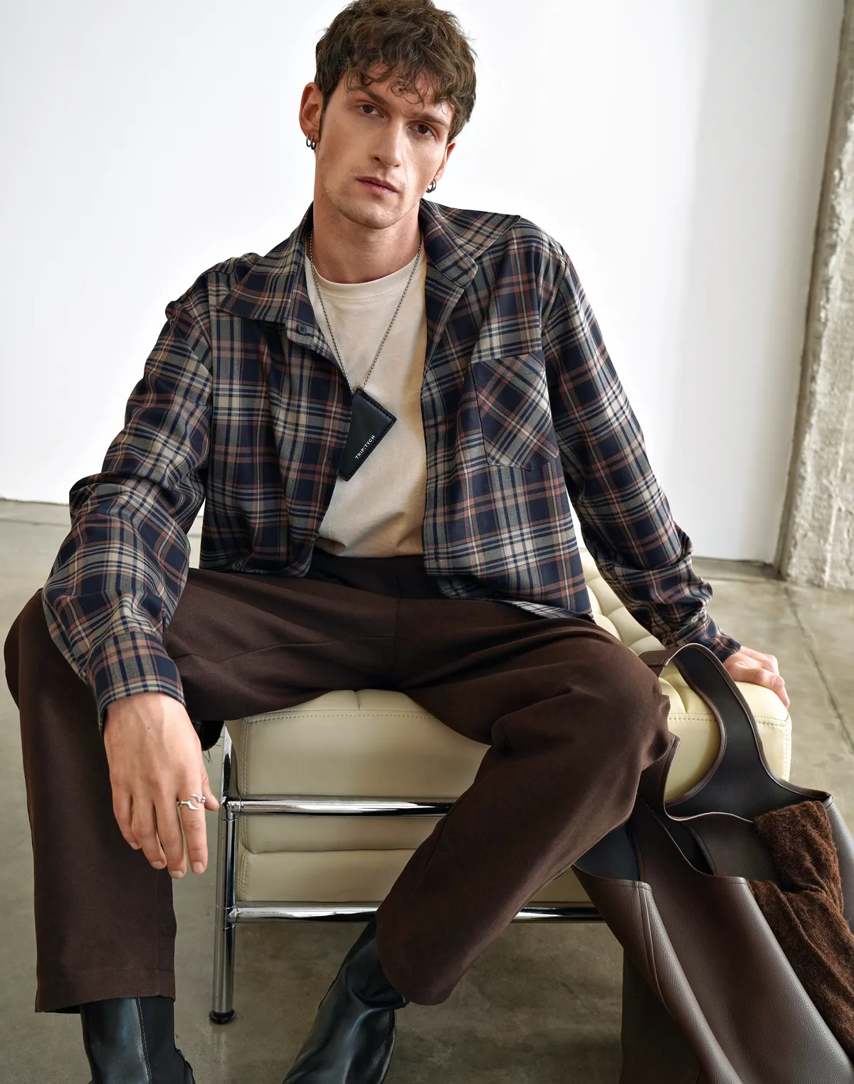 Сорочка чоловіча у клітинку, денімово-бежева - Фото 4