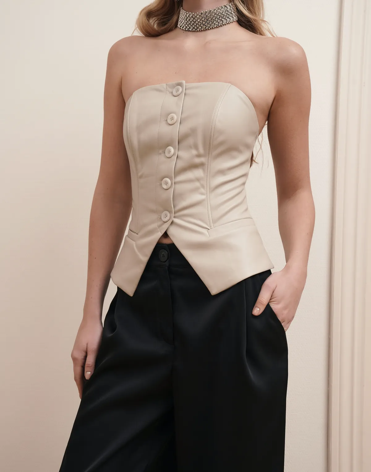 Корсет на ґудзиках з екошкіри, холодний беж - Фото 4