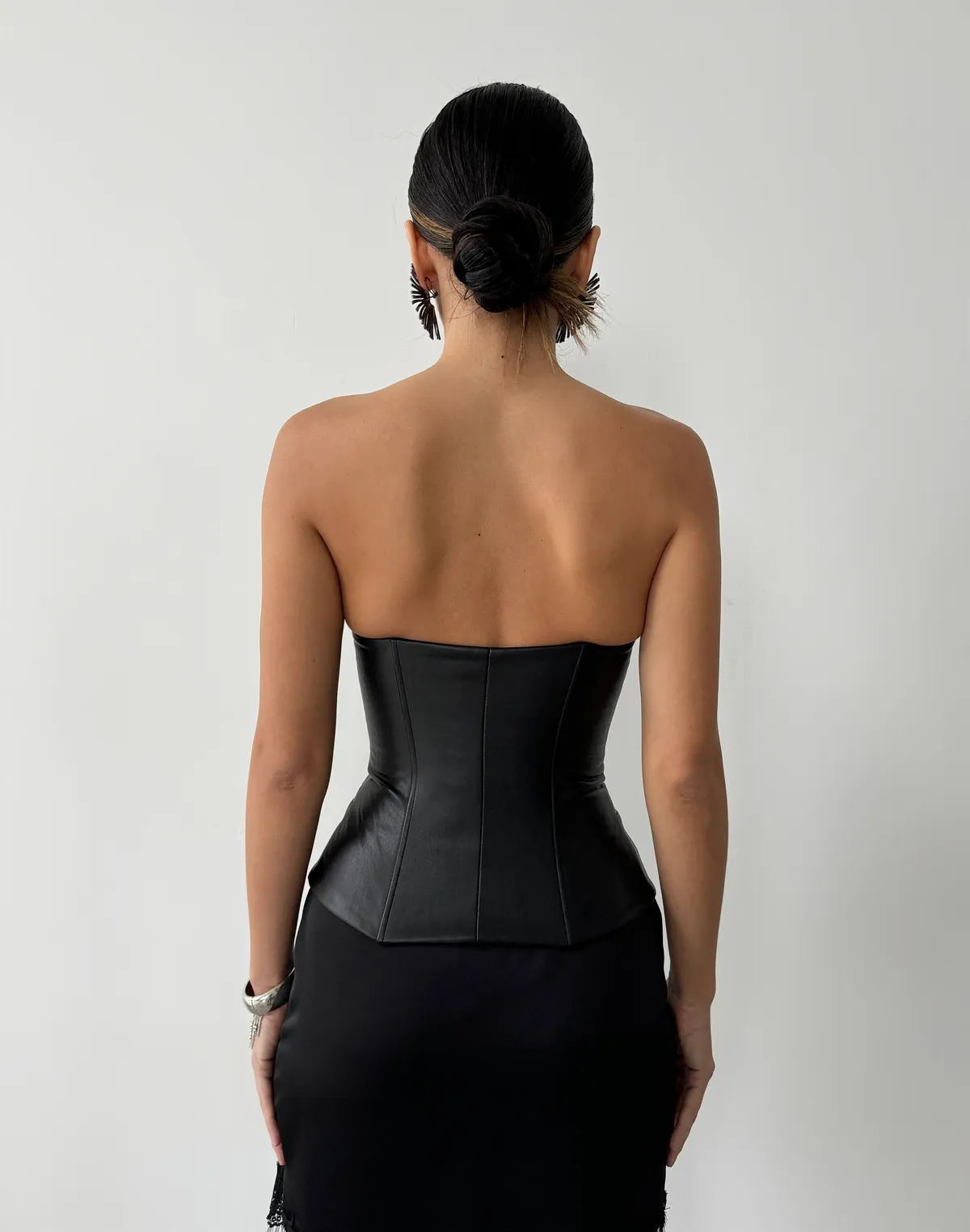 Корсет на ґудзиках з екошкіри, чорний - Фото 2