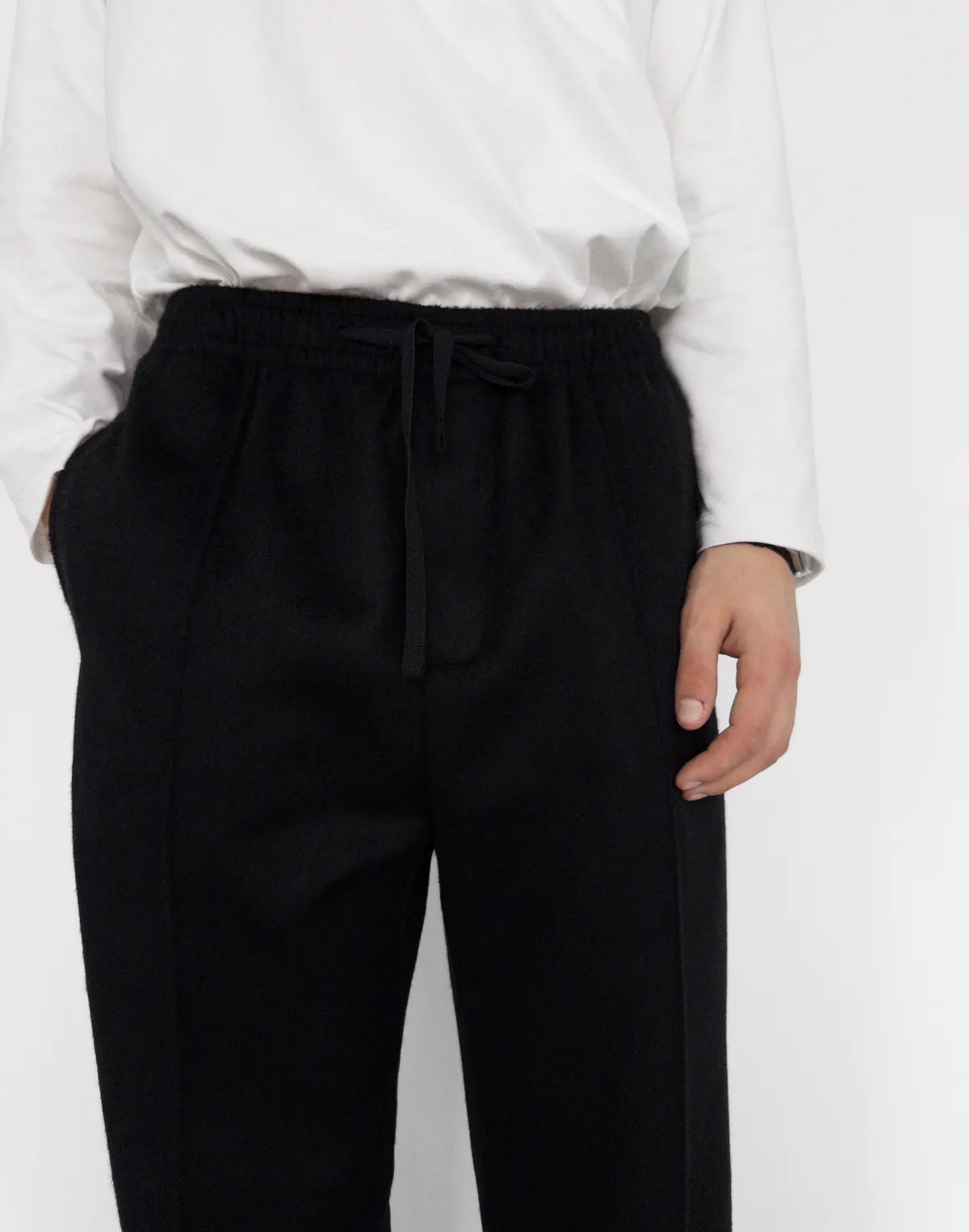 Чоловічі базові штани зимові з вовняної тканини, чорні - Фото 6