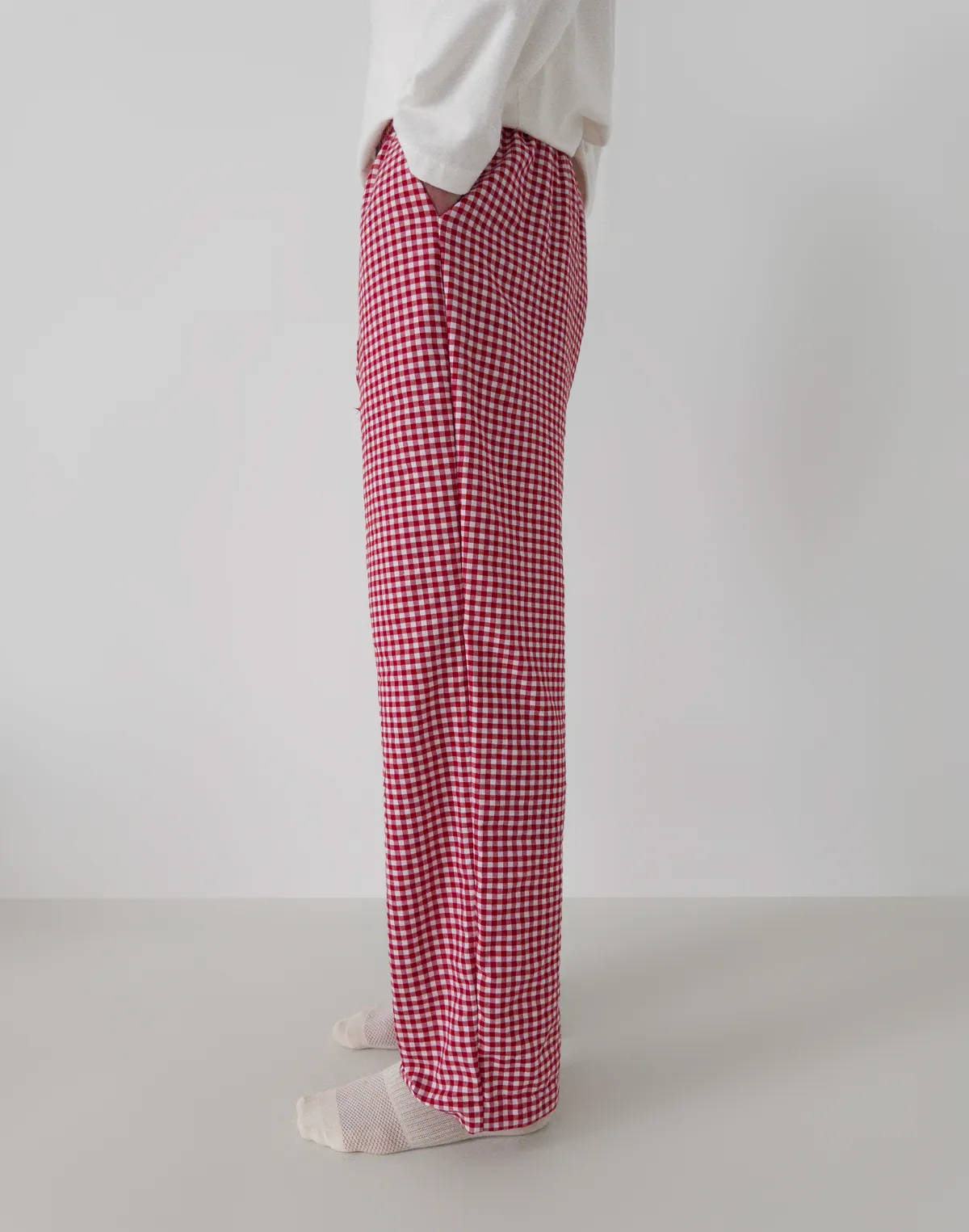 Чоловічі піжамні штани, червоно-білі - Фото 5