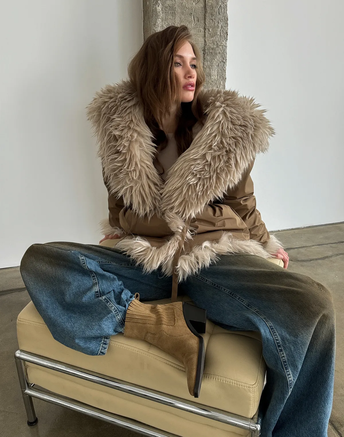 Двухстороння шуба-куртка зимова, бежева - Фото 6