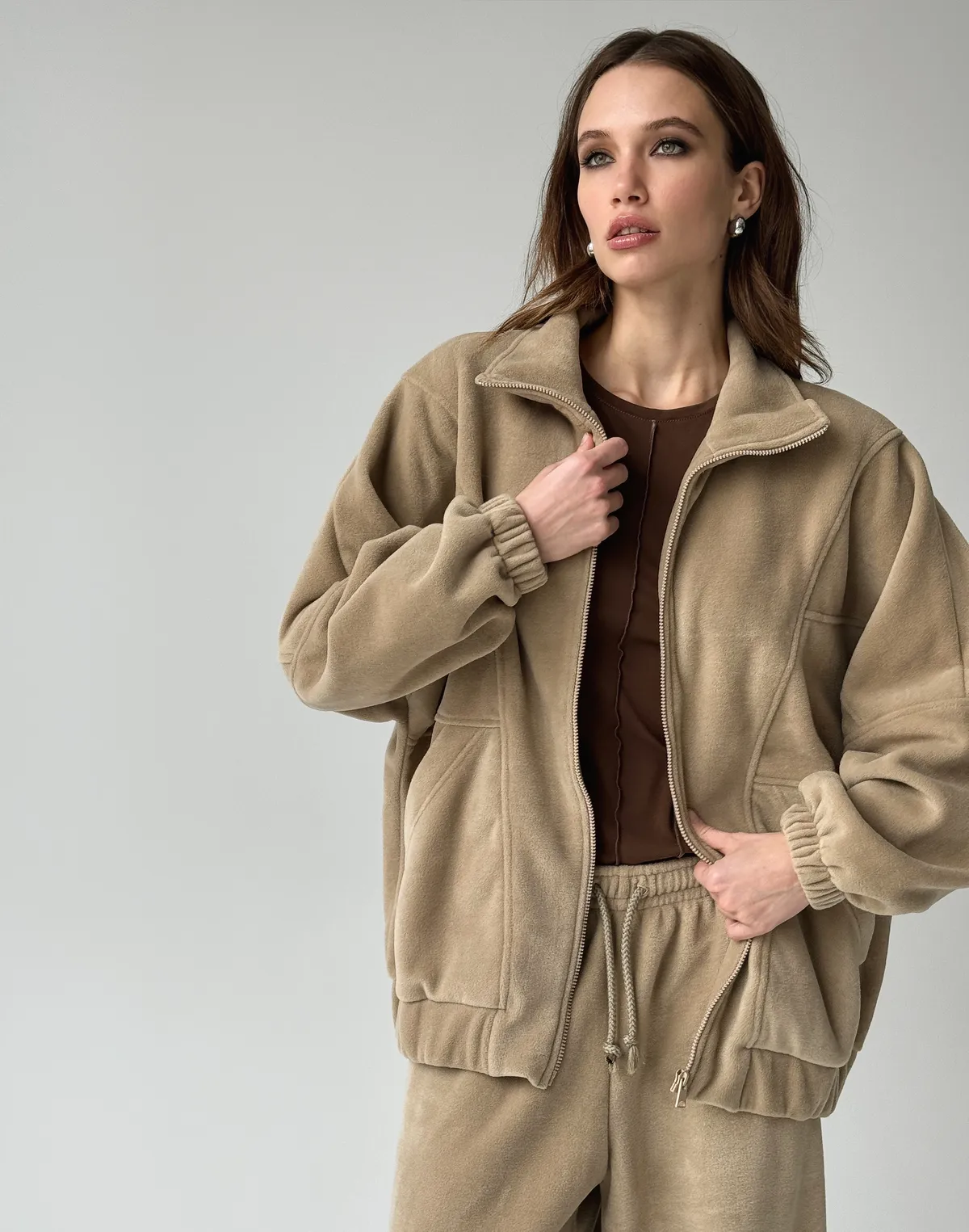 Зіпер оверсайз флісовий з декоративними швами, бежевий - Фото 7