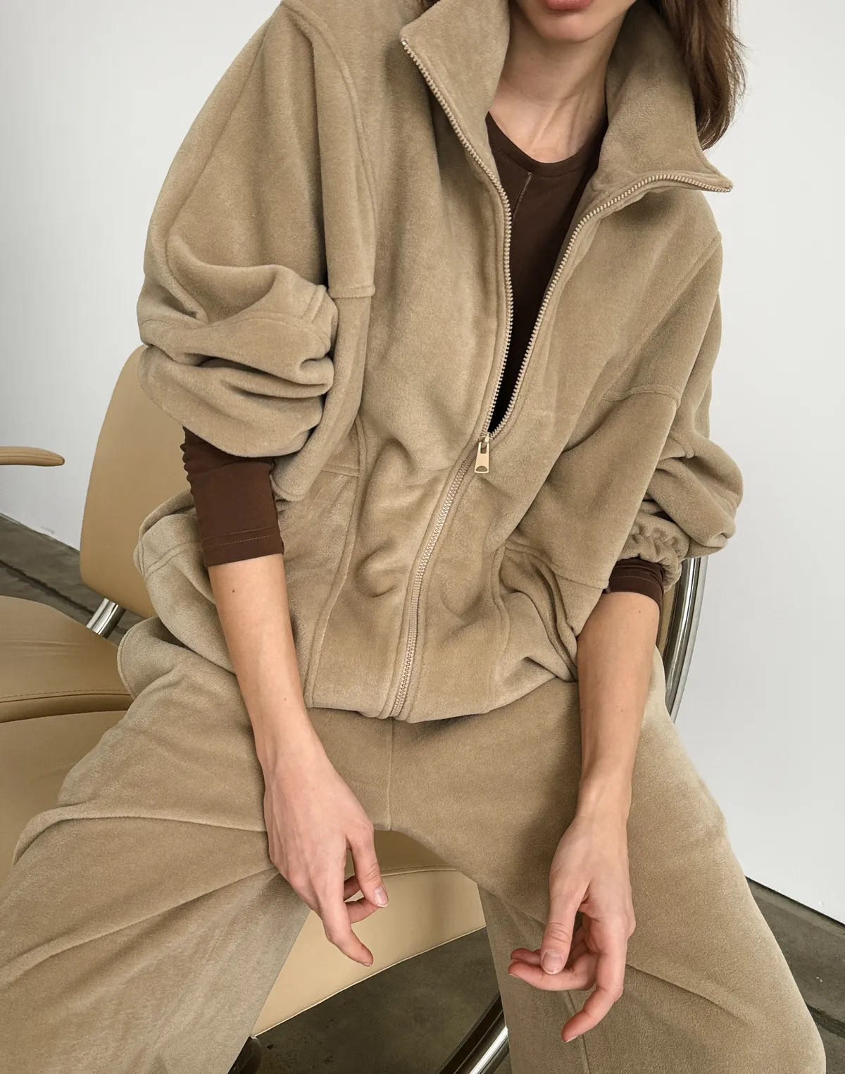 Зіпер оверсайз флісовий з декоративними швами, бежевий - Фото 3