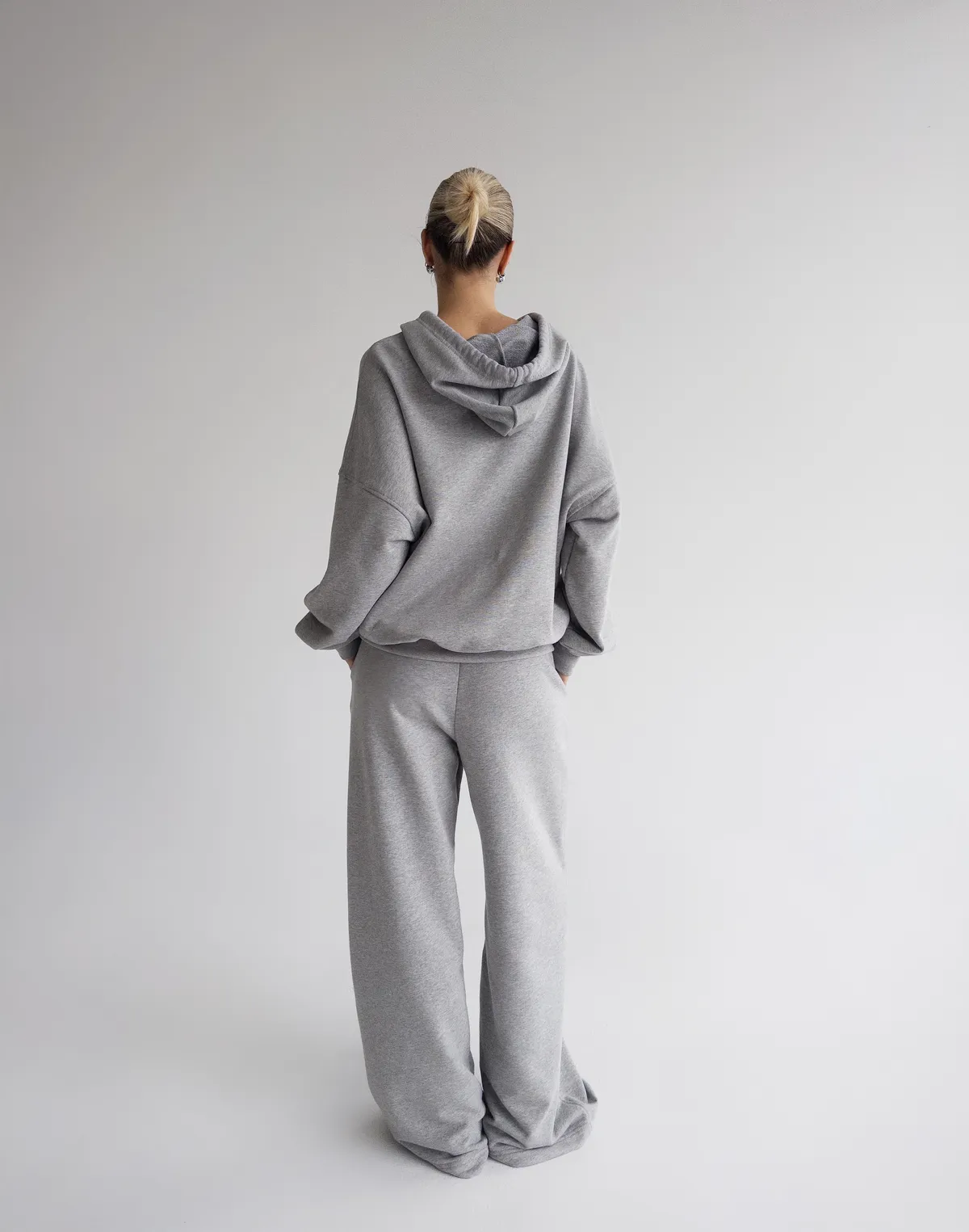 Комплект спортивний худі оверсайз з кишенею та штани прямі, сірий меланж - Фото 2