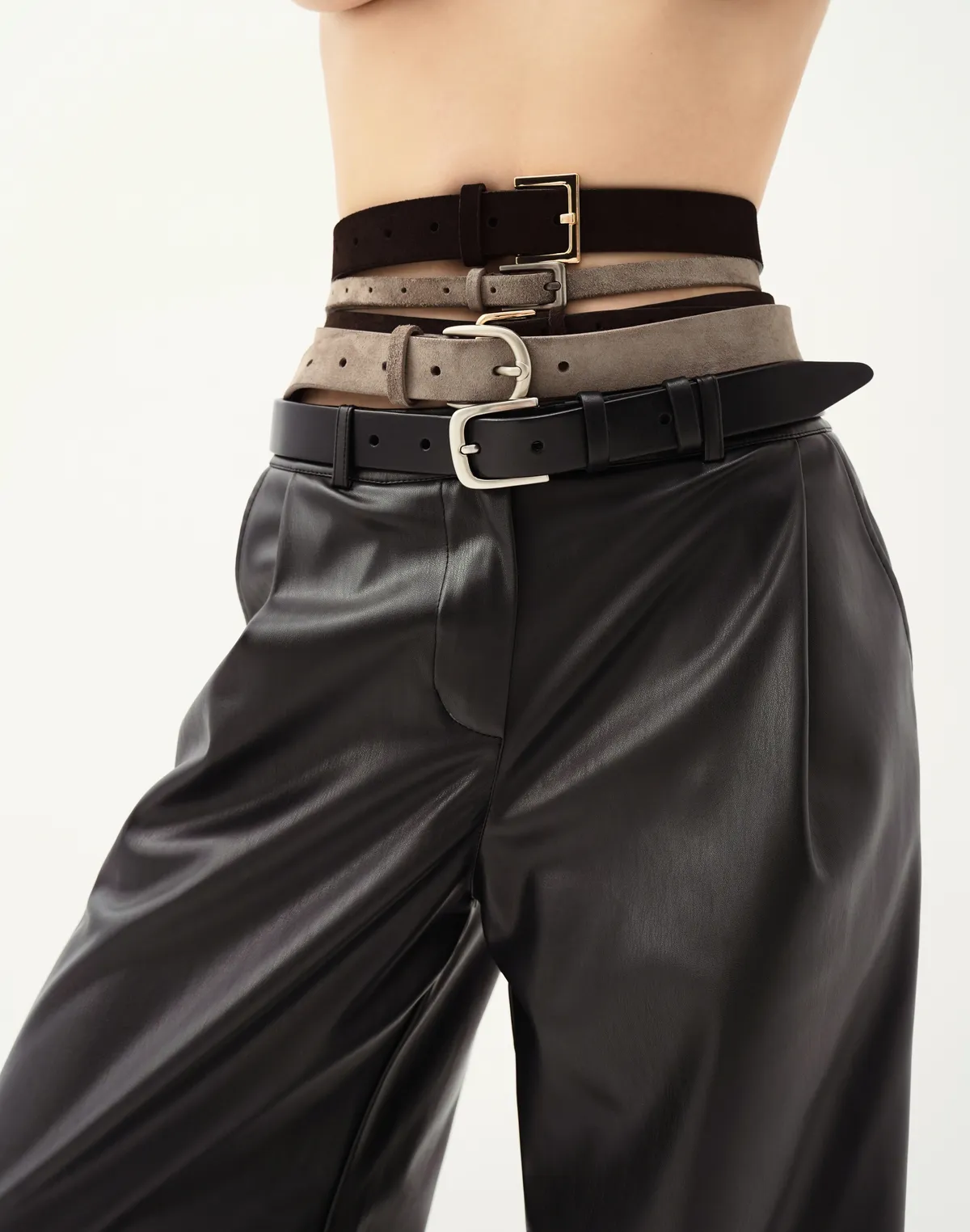 Замшевий ремінь з овальною пряжкою, бежевий - Фото 5