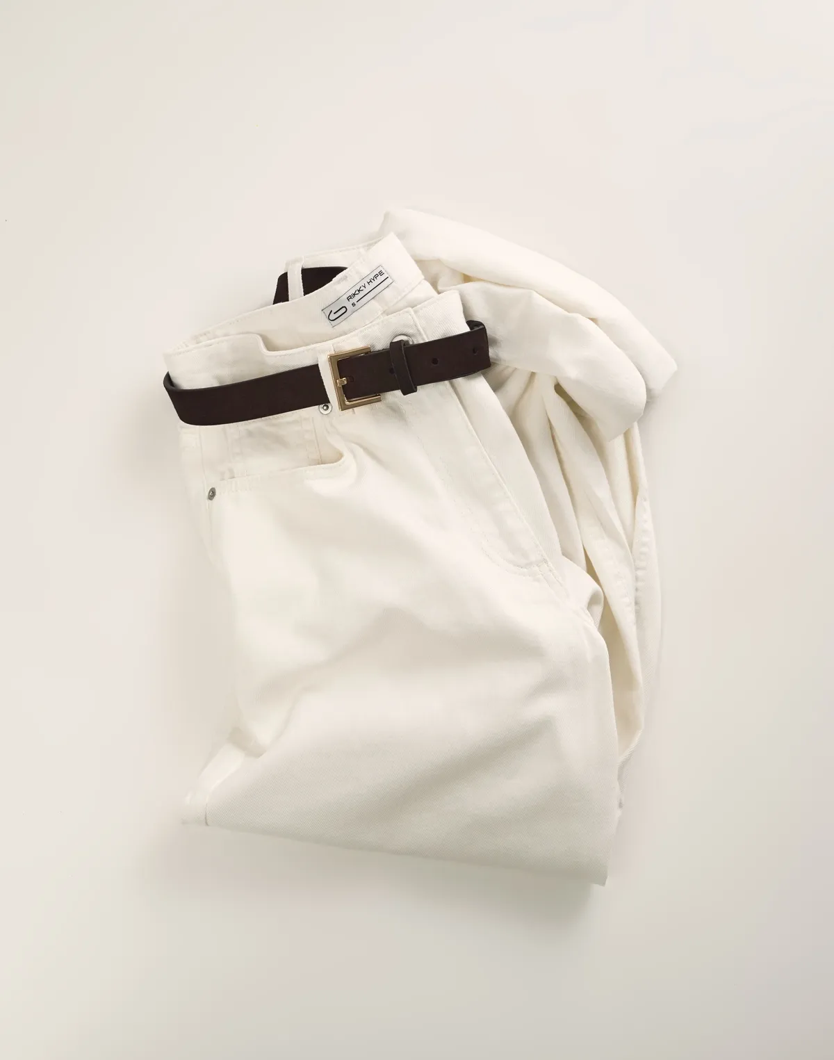 Zamszowy pasek z kwadratową klamrą, czekoladowy - Фото 5