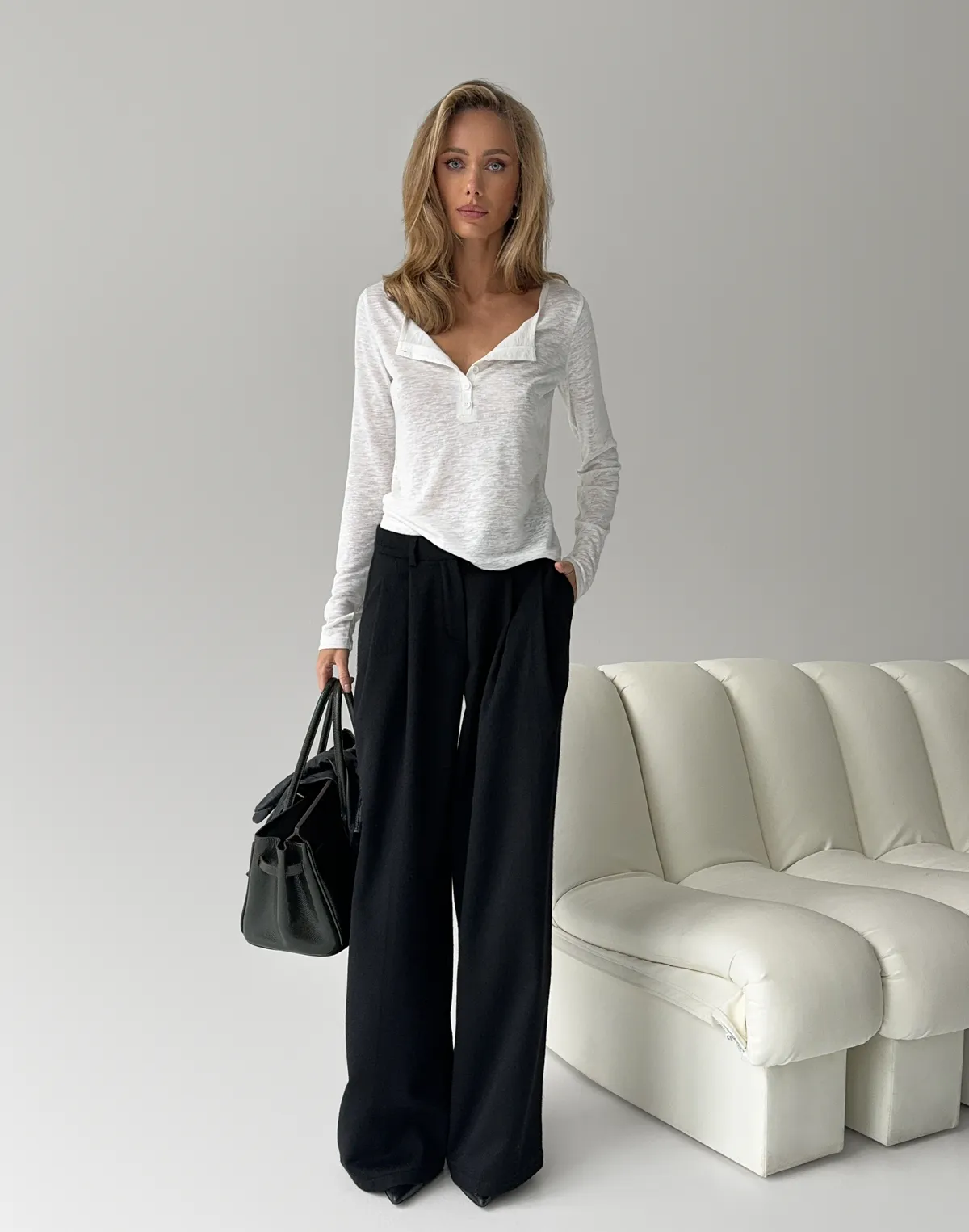 Zimowe spodnie oversize z 40% wełny, czarny - Фото 6