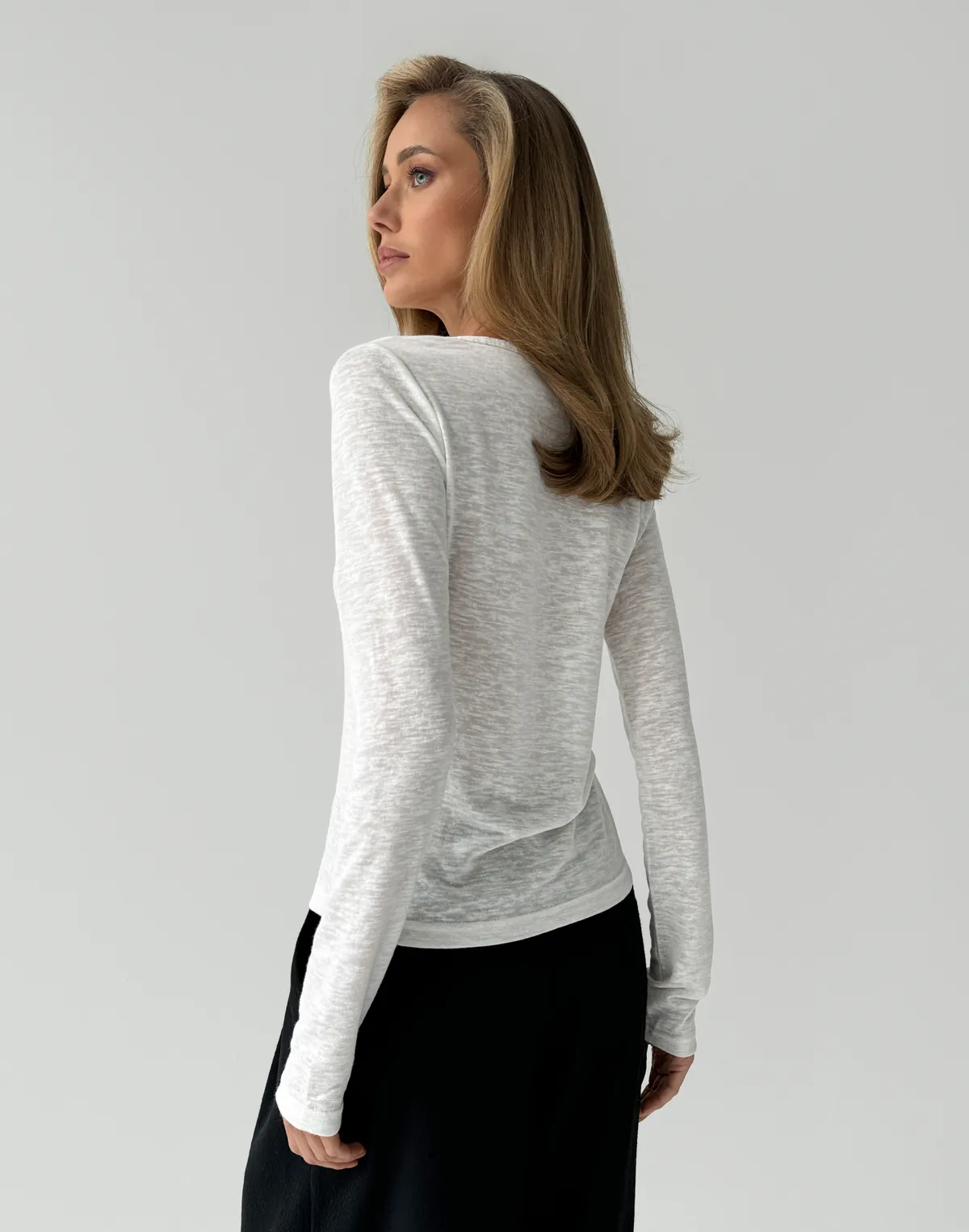 Напівпрозорий лонг на ґудзиках, молочний - Фото 2