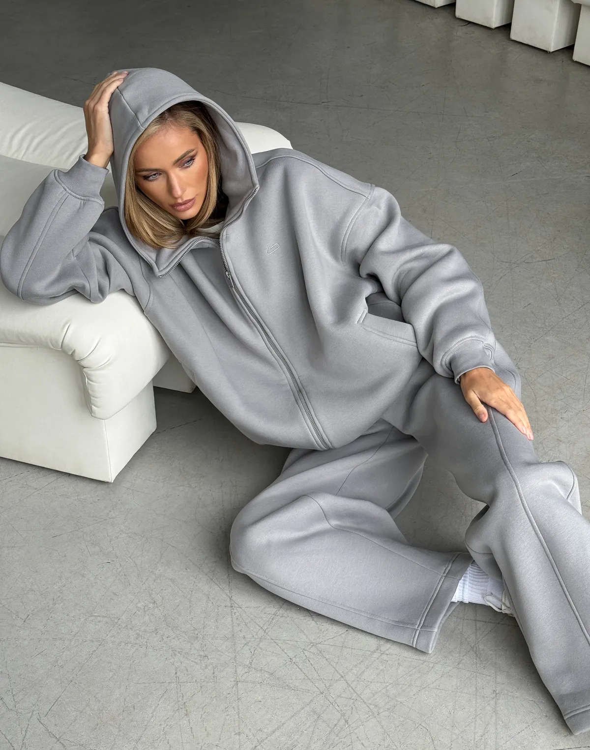 Зіпер з начосом та високим коміром, сірий - Фото 8