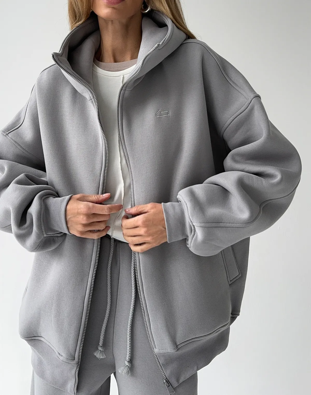 Зіпер з начосом та високим коміром, сірий - Фото 5