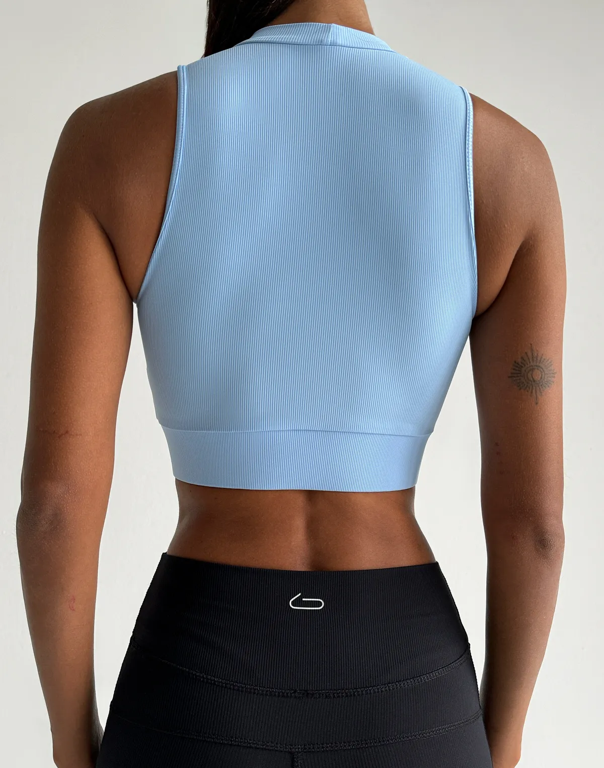 Топ спортивний на блискавці у рубчик, блакитний - Фото 2