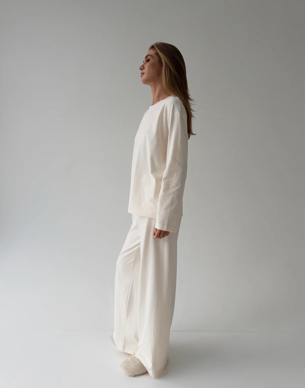 Комплект піжамний з ніжної бавовняної тканини лонгслів та штани, екрю - Фото 3