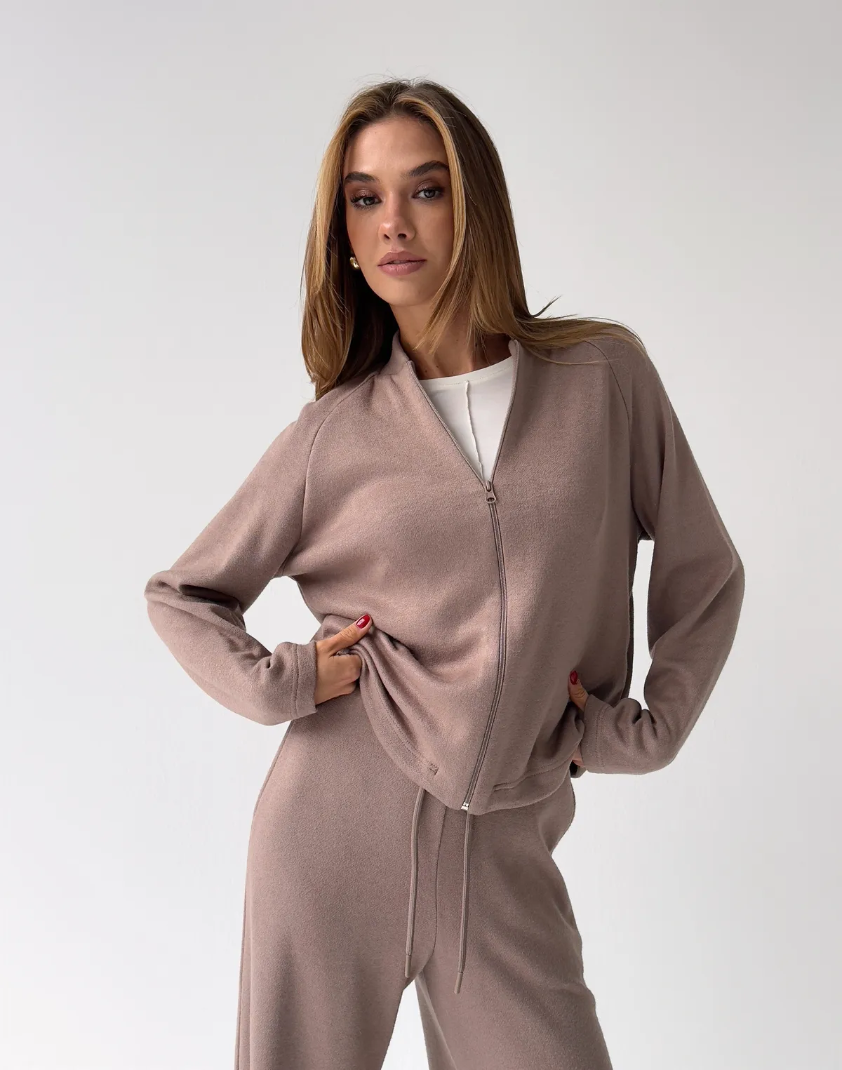 Бомбер з ефектом ангори, капучіно - Фото 3