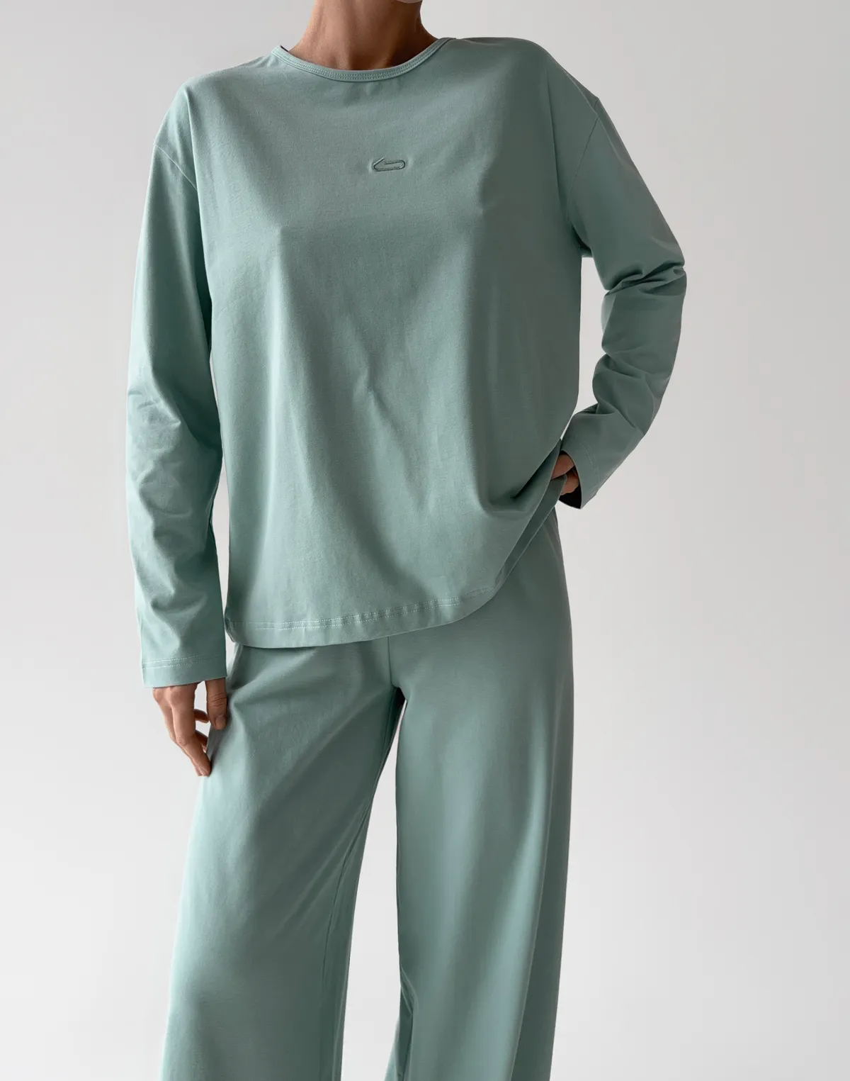 Піжамний лонгслів з ніжної бавовняної тканини, ментоловий - Фото 7