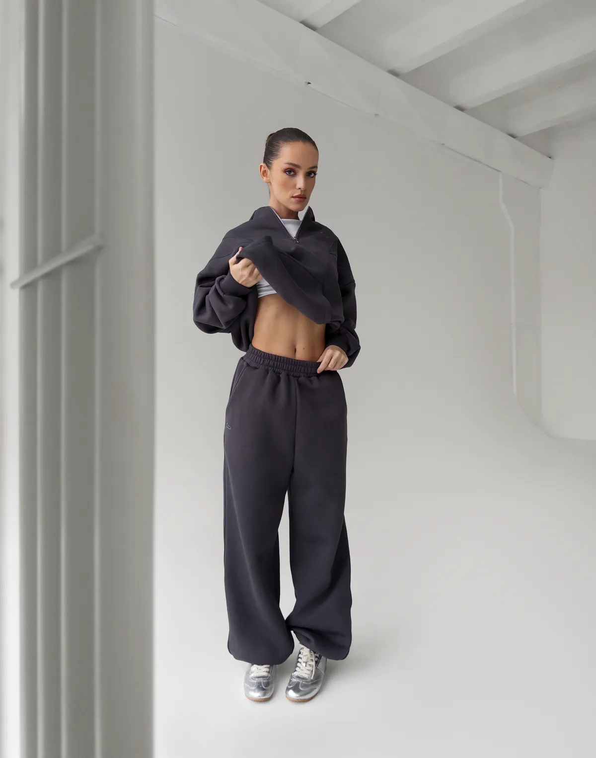 Комплект з начосом худі з блискавкою до середини та джогери оверсайз, антрацит - Фото 7