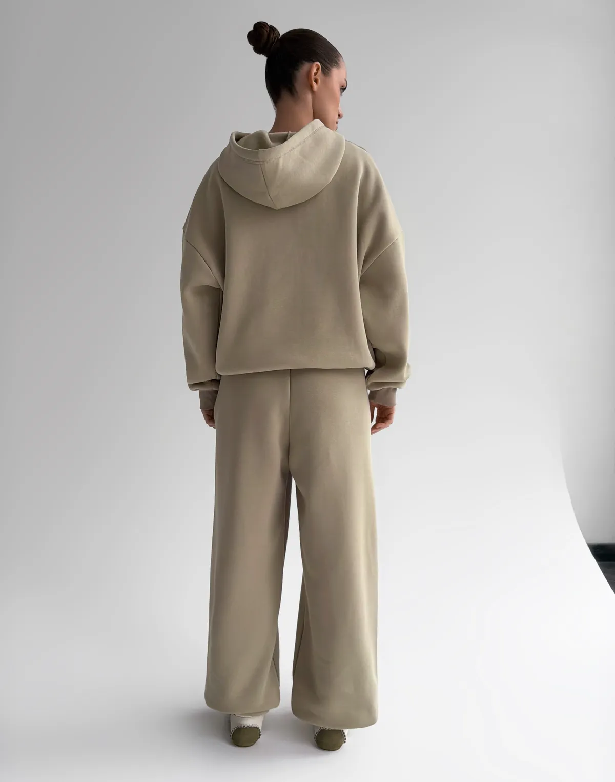 Комплект з начосом худі з блискавкою до середини та джогери оверсайз, світло-кавові - Фото 2