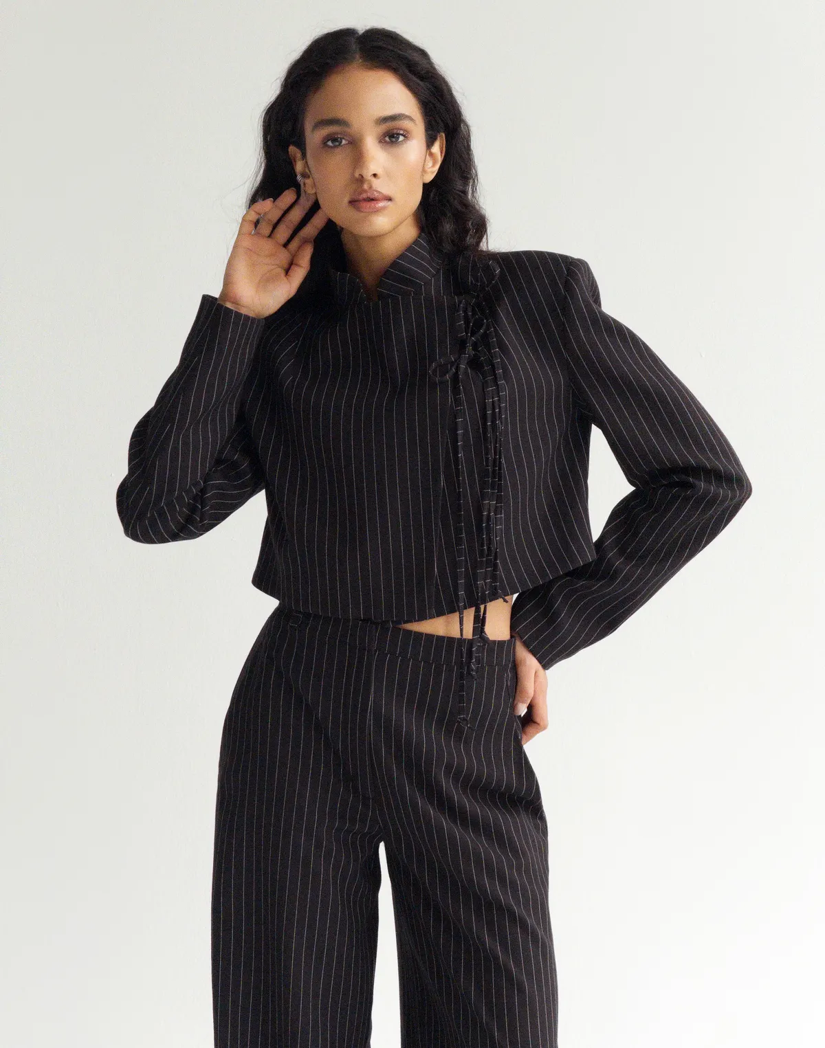 Жакет у смужку у азіатському стилі, чорний - Фото 6