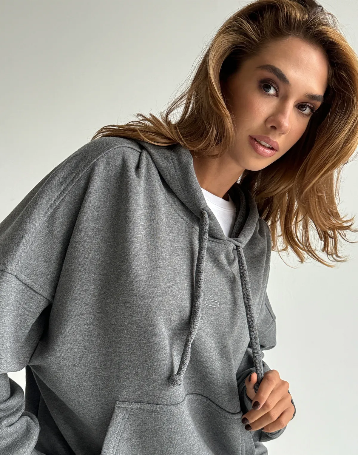 Худі оверсайз з кишенею, темний меланж - Фото 7