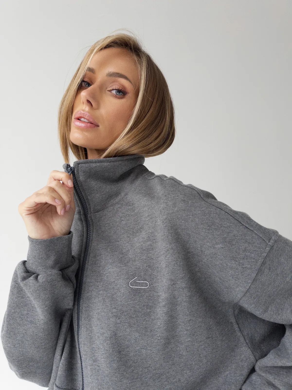 Зіпер жіночий оверсайз з кишенею, темний меланж - Фото 5