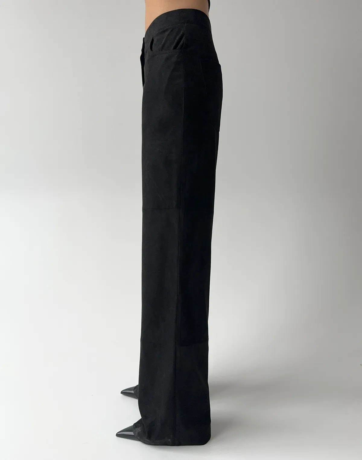 Штани базові з екозамші, чорні - Фото 6