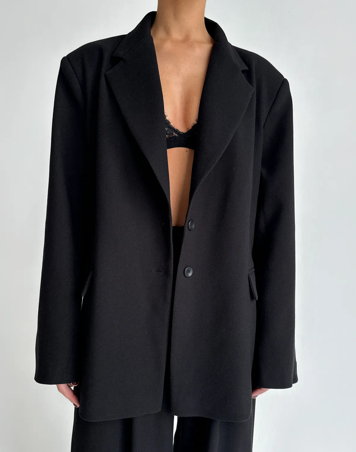 Жакет оверсайз з чоловічого плеча, чорний - Фото 7