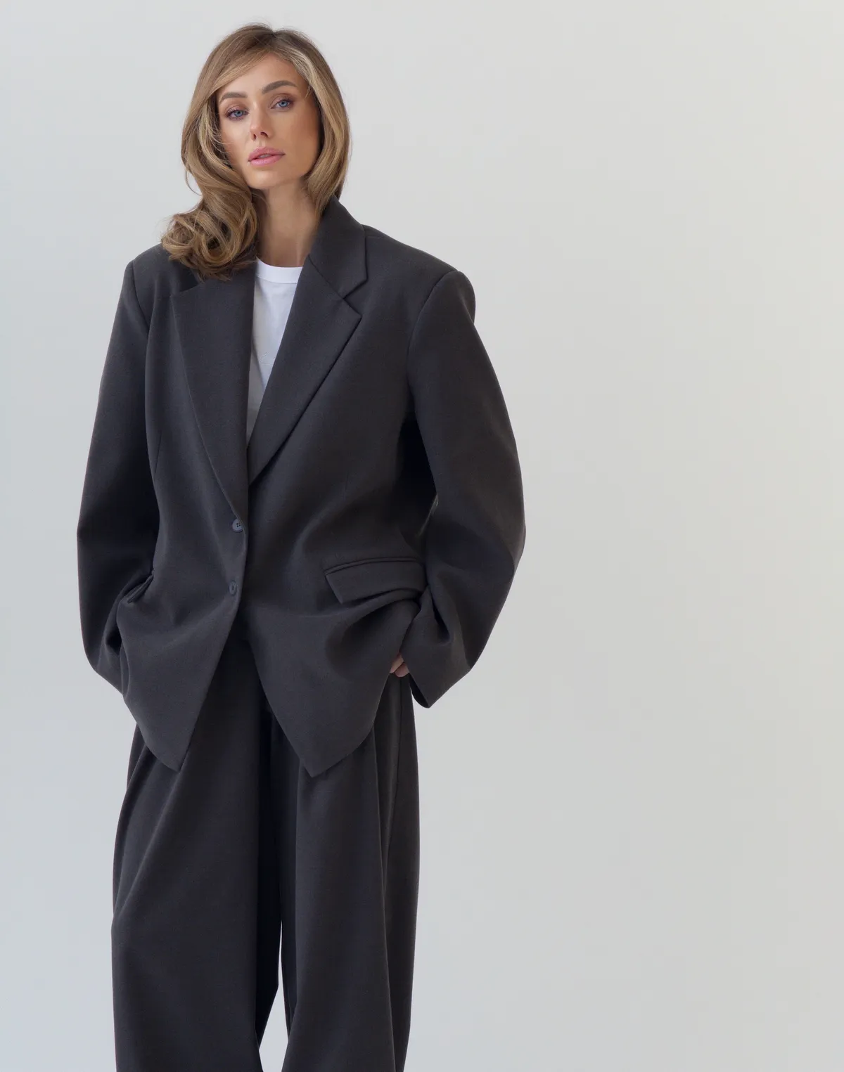 Жакет оверсайз з чоловічого плеча, графітовий - Фото 5